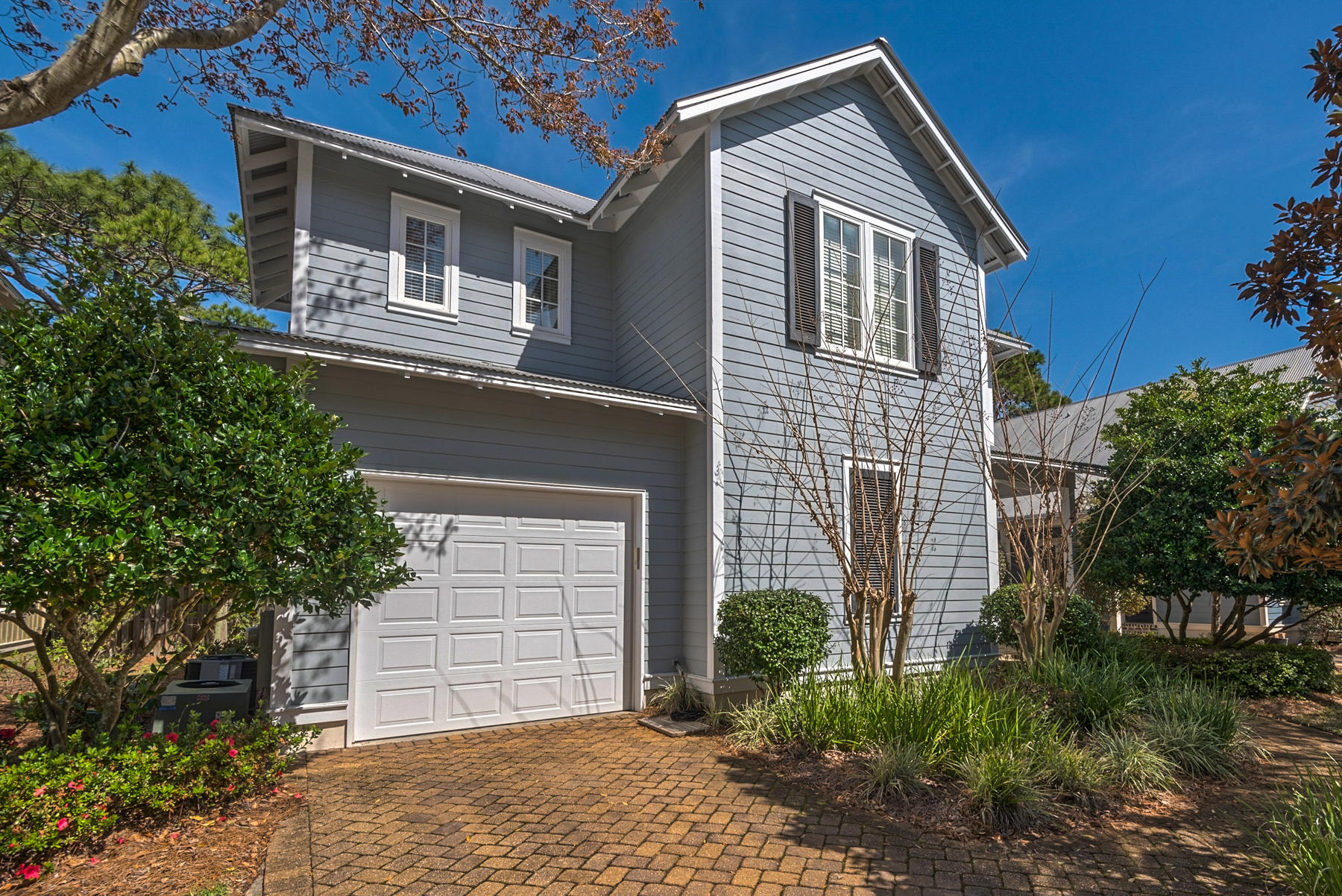 CARSON OAKS - Residential