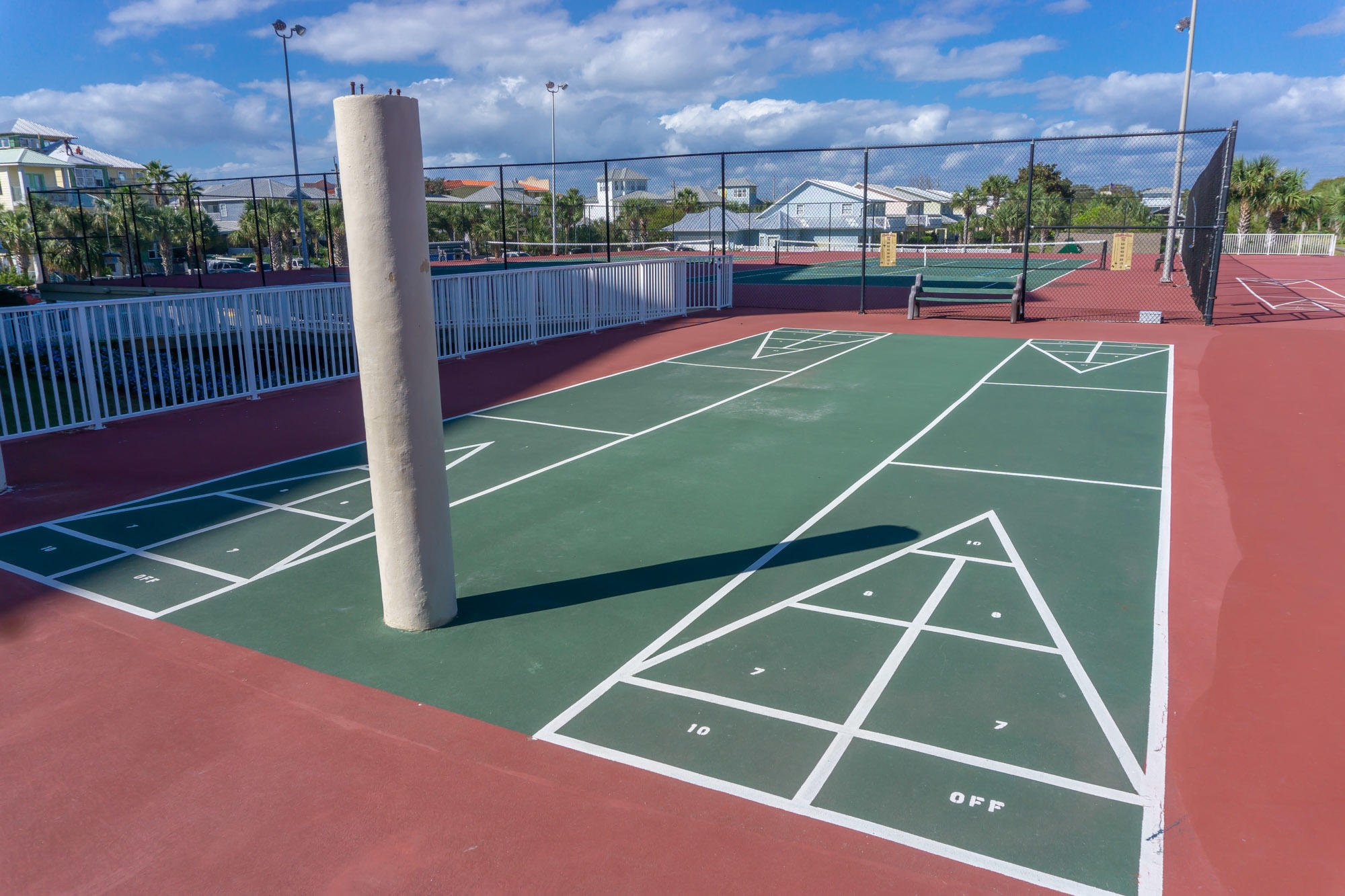 MAINSAIL CONDO PH 4 - Residential