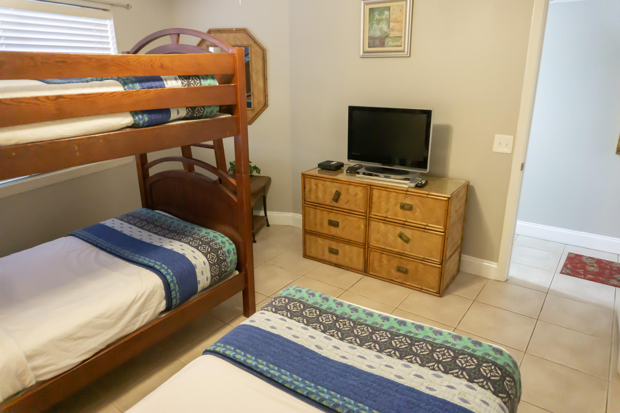 MAINSAIL CONDO PH 4 - Residential