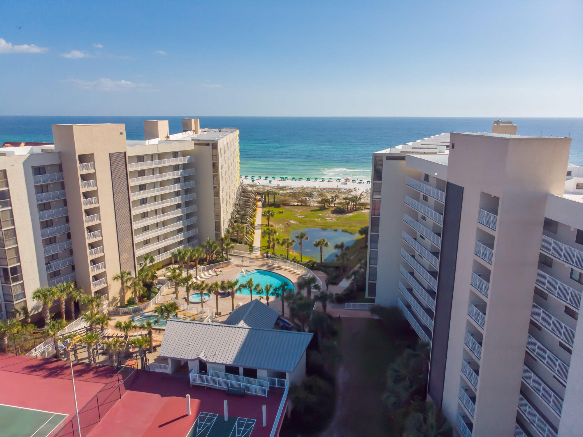 MAINSAIL CONDO PH 4 - Residential