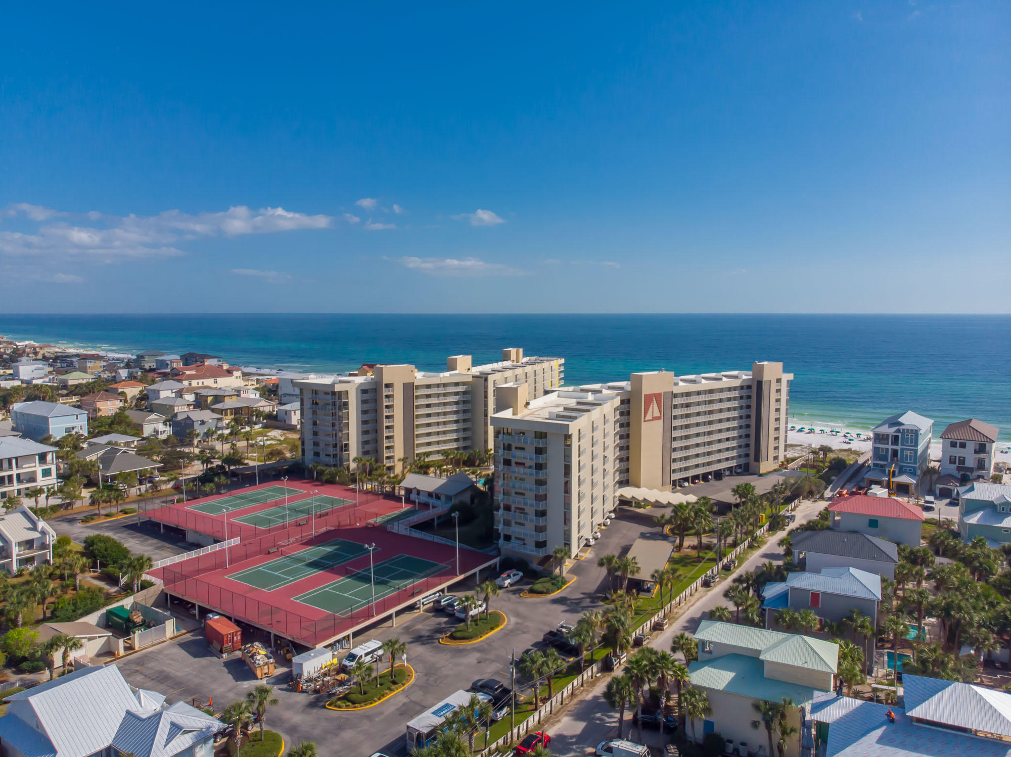 MAINSAIL CONDO PH 4 - Residential