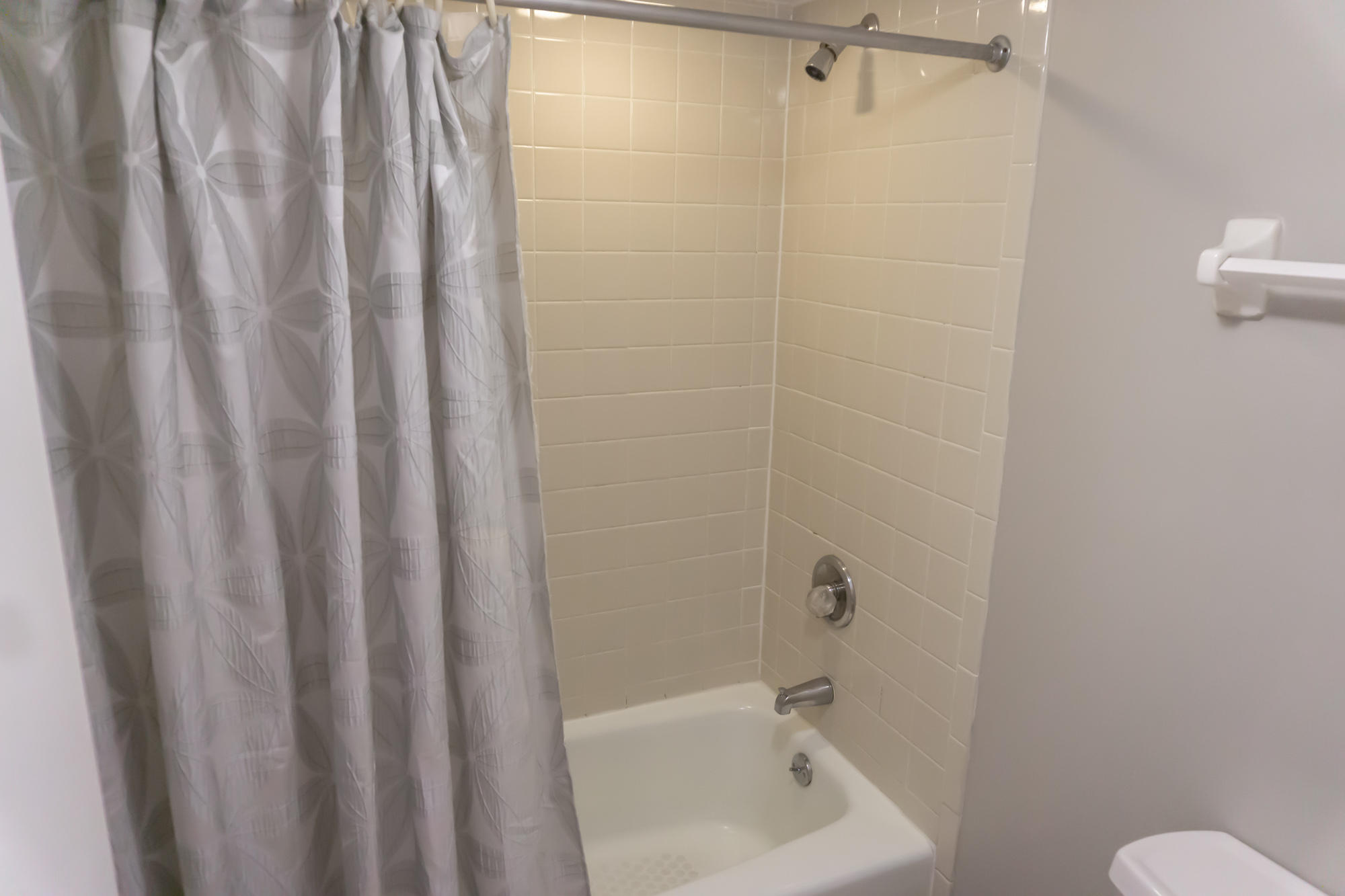 MAINSAIL CONDO PH 4 - Residential