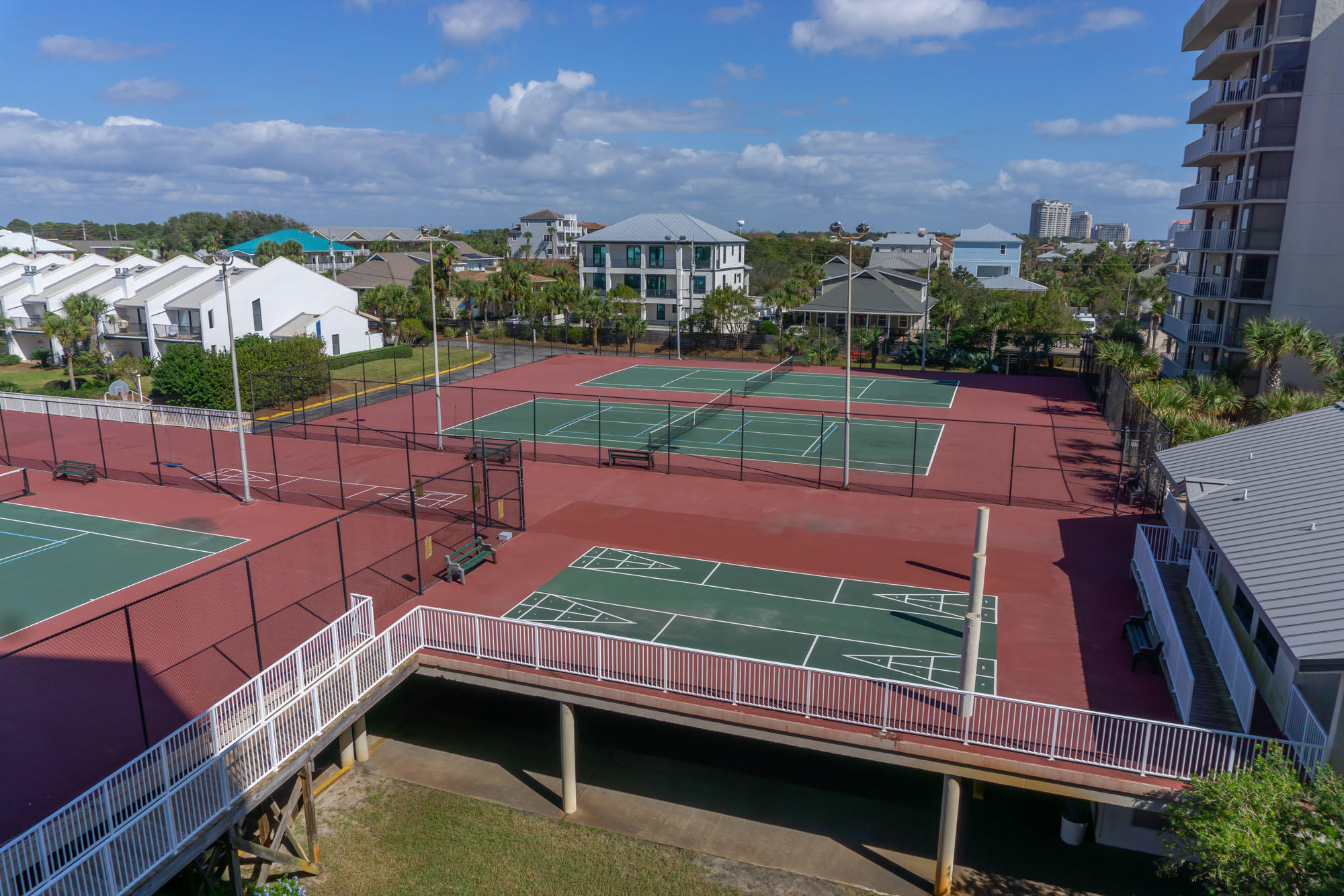 MAINSAIL CONDO PH 4 - Residential