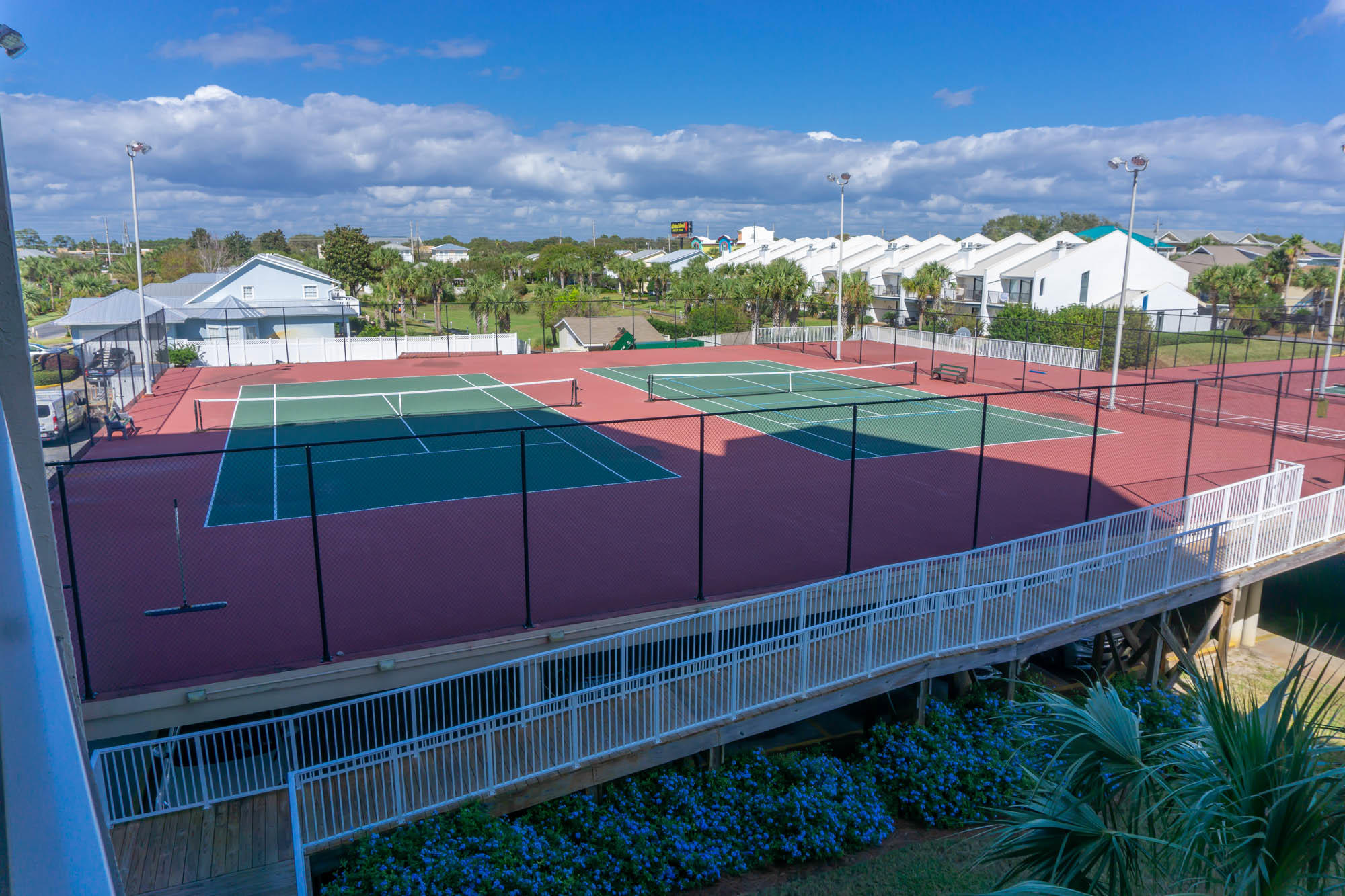 MAINSAIL CONDO PH 4 - Residential