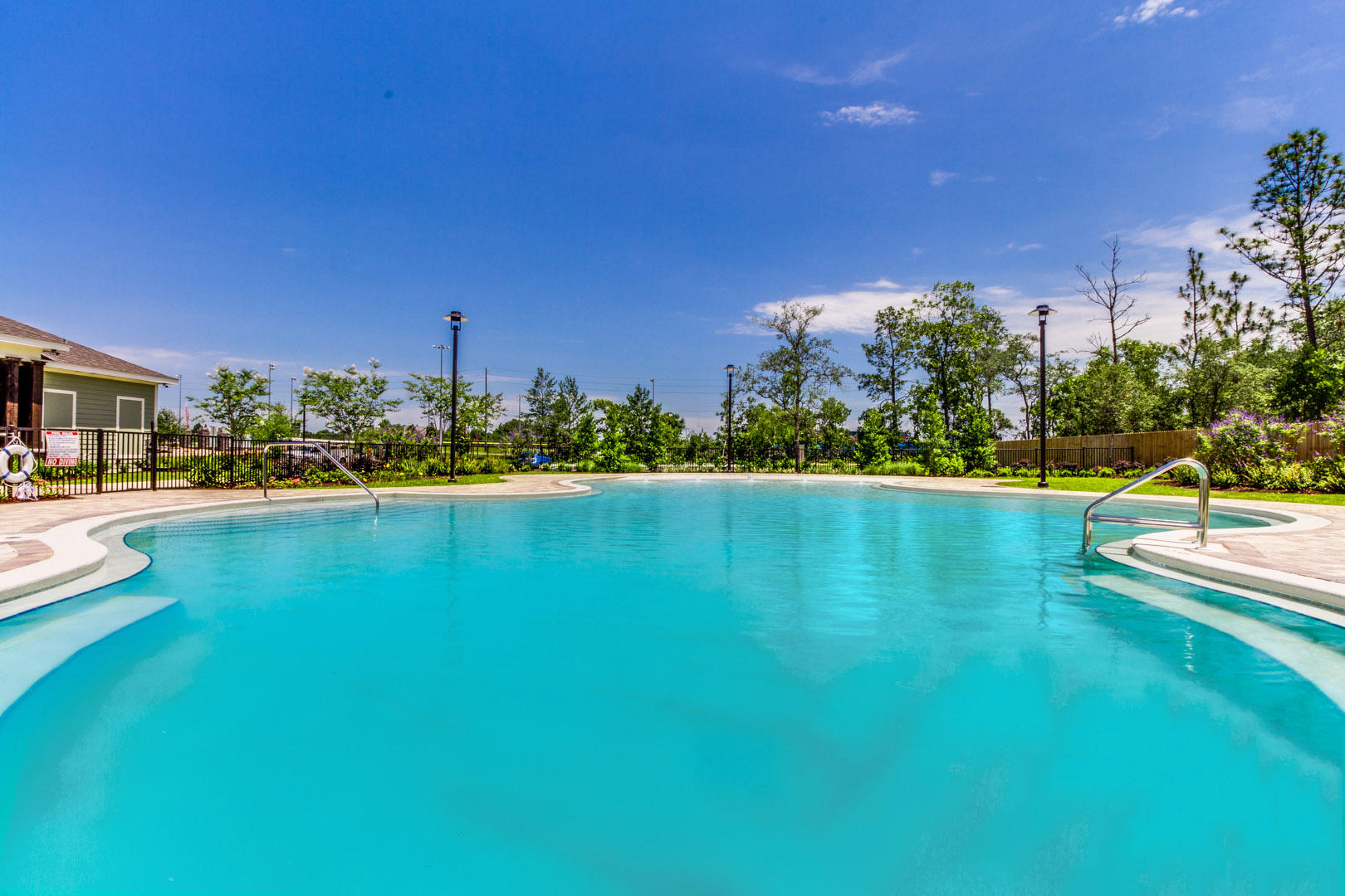 Redstone Commons - Residential