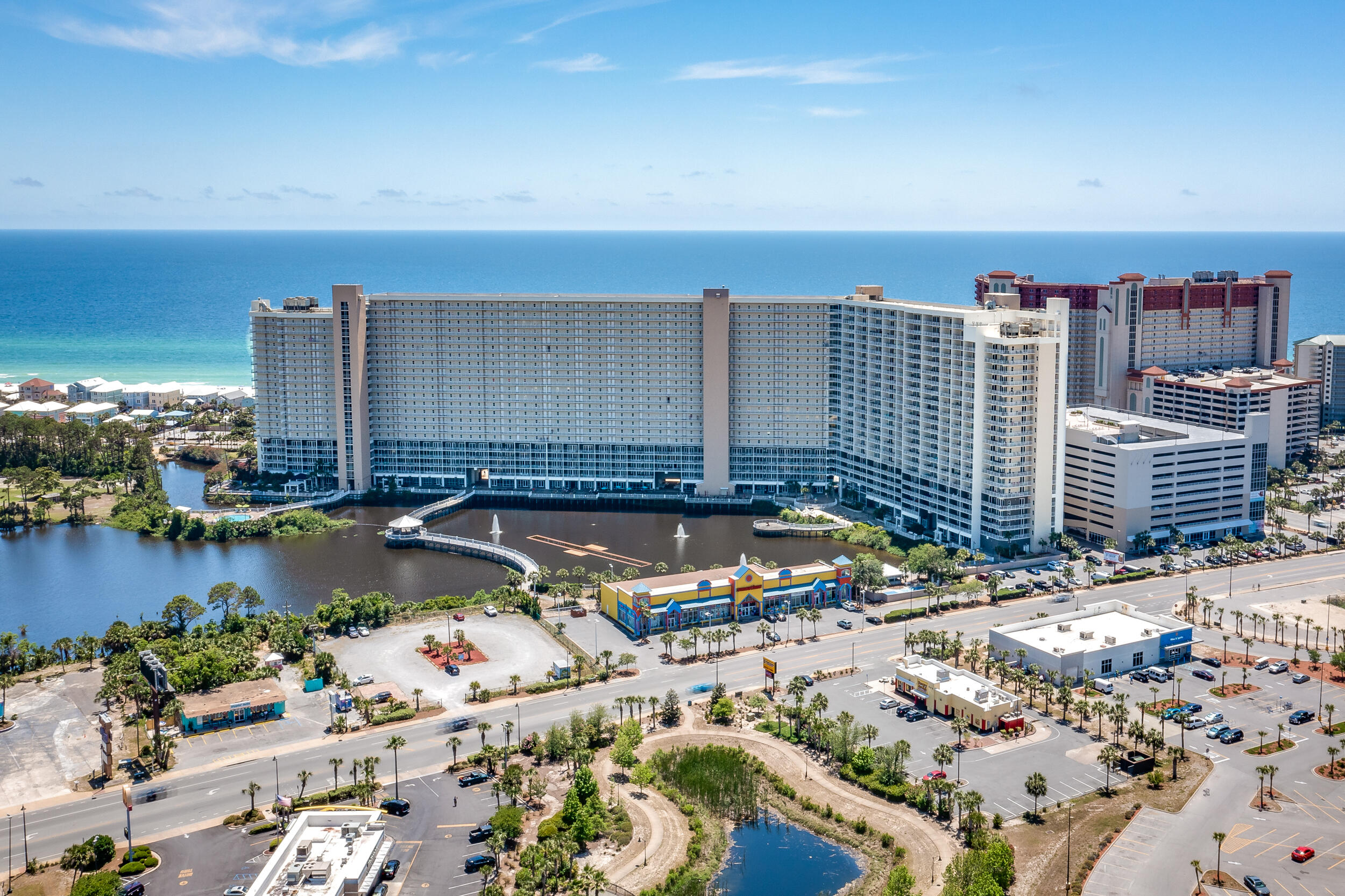 Laketown Wharf - Residential