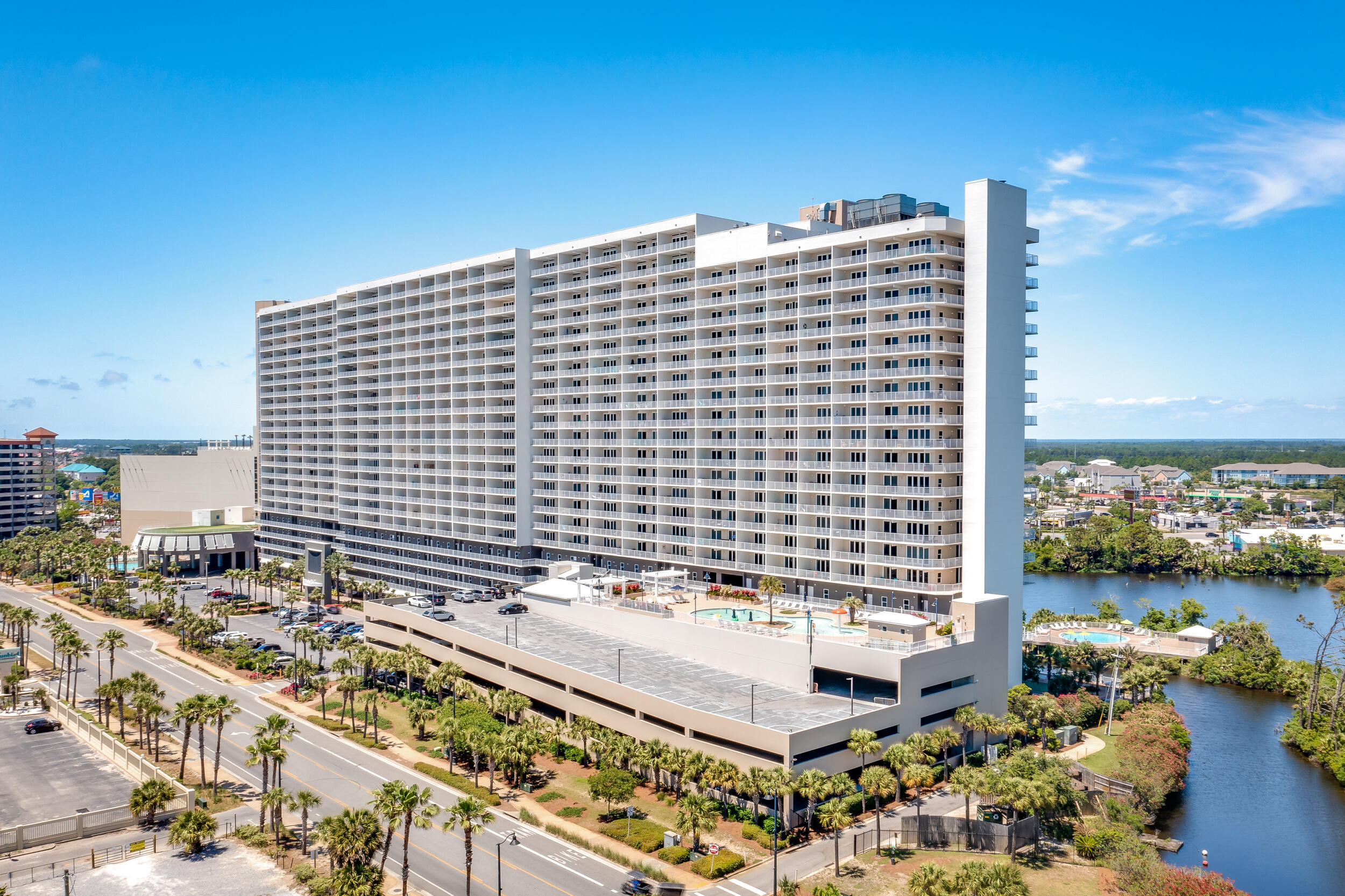 Laketown Wharf - Residential