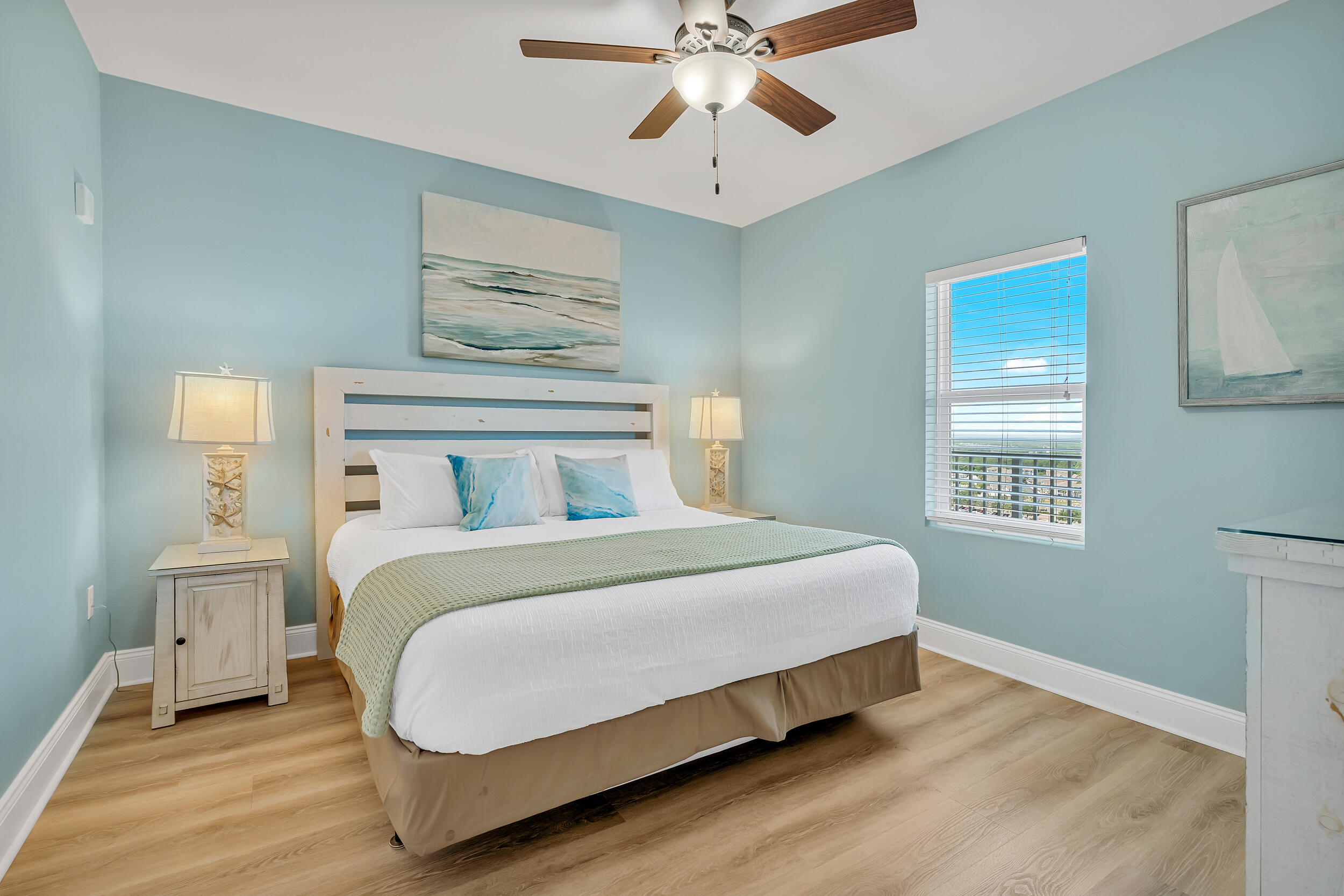 Laketown Wharf - Residential