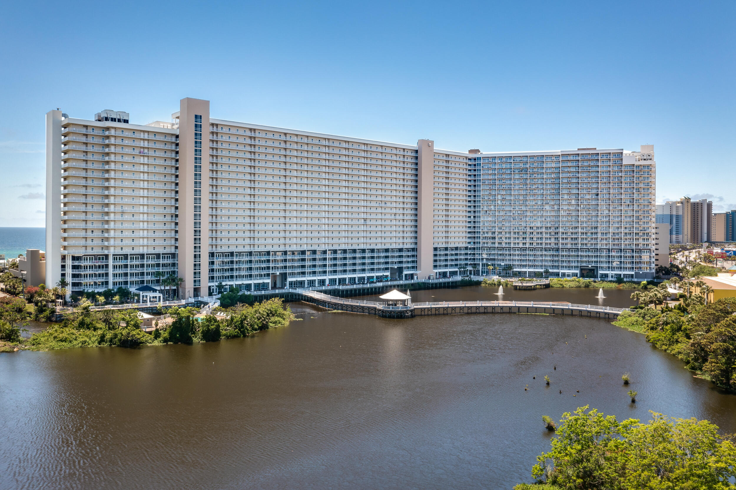 Laketown Wharf - Residential