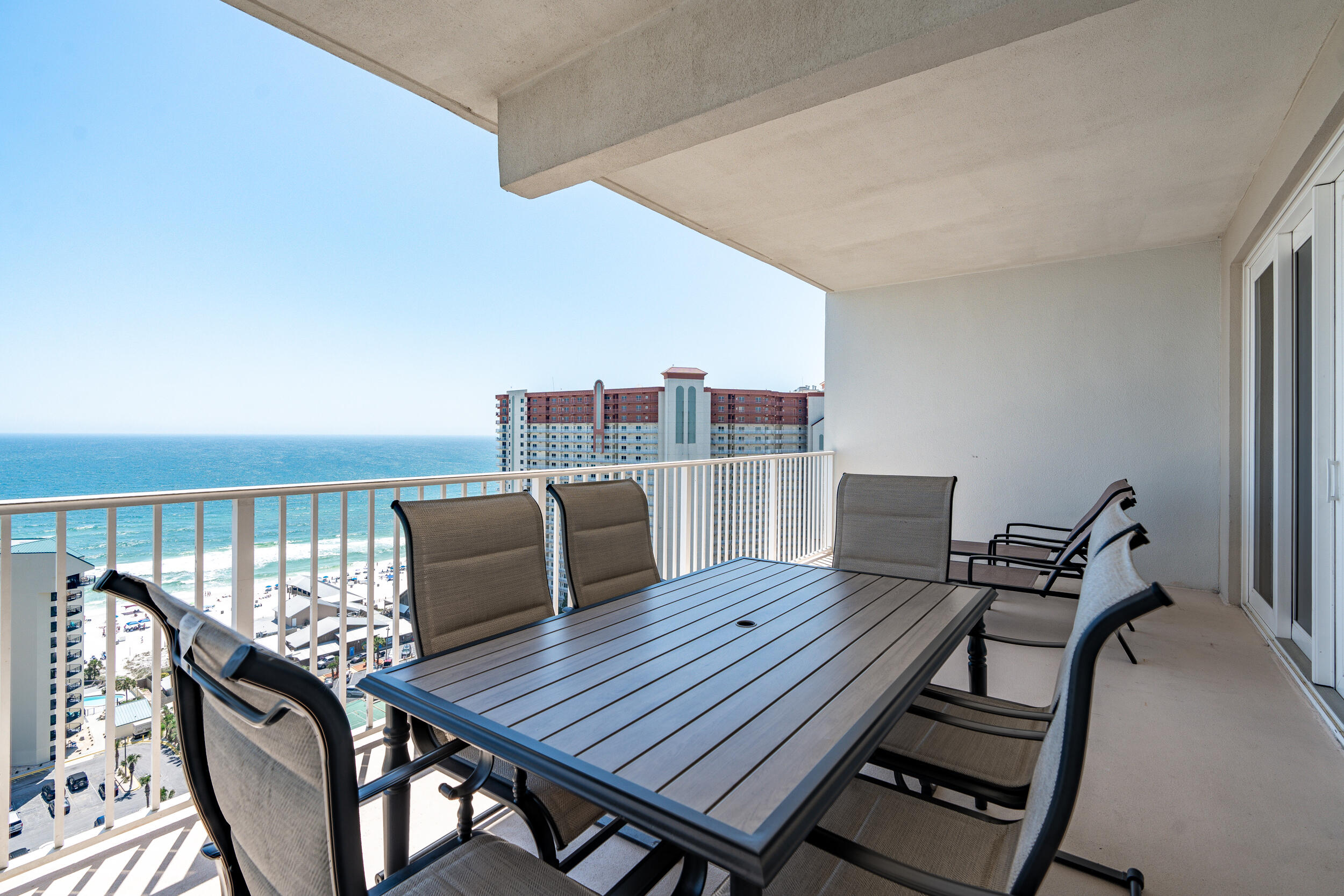 Laketown Wharf - Residential