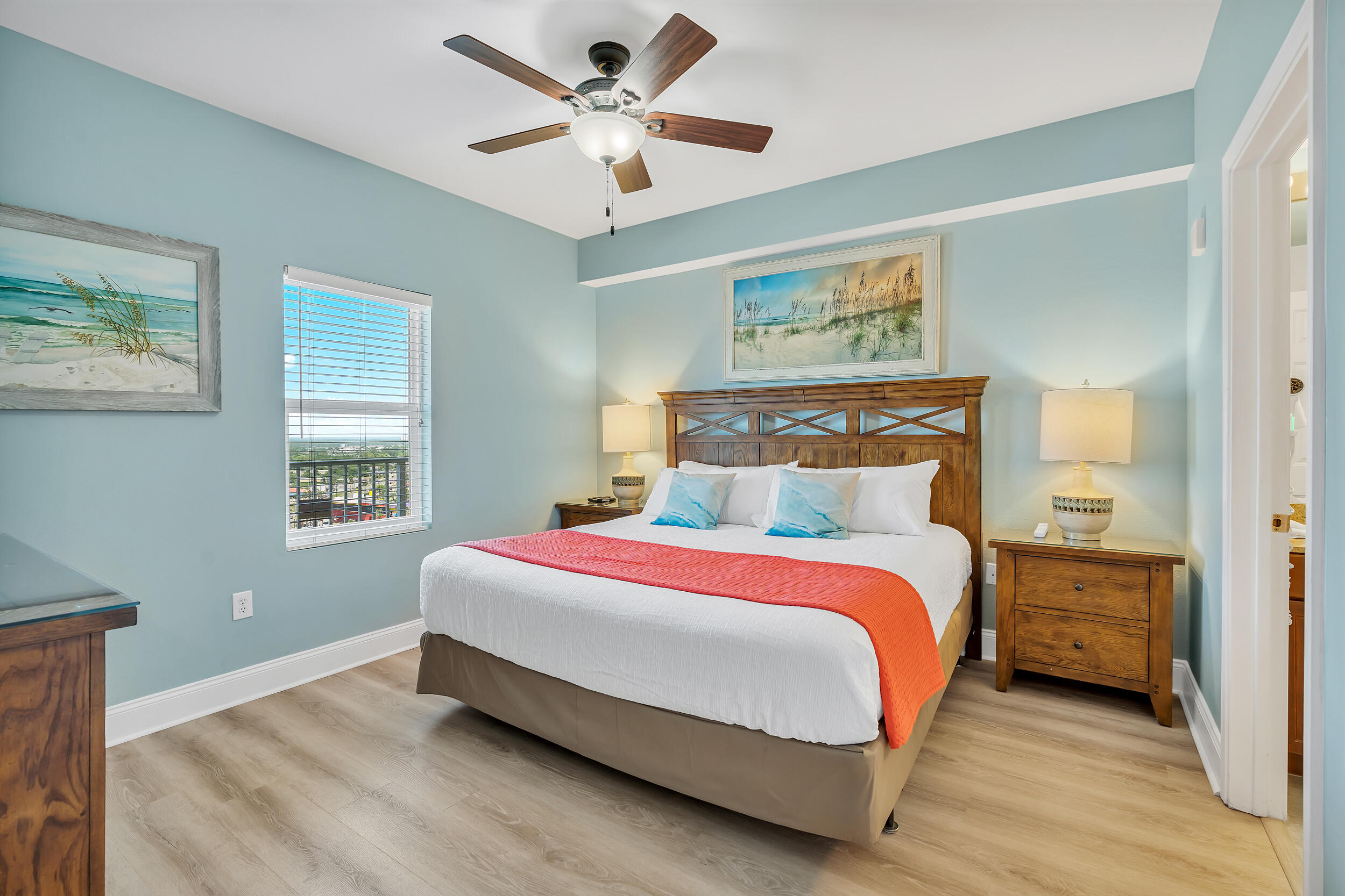 Laketown Wharf - Residential