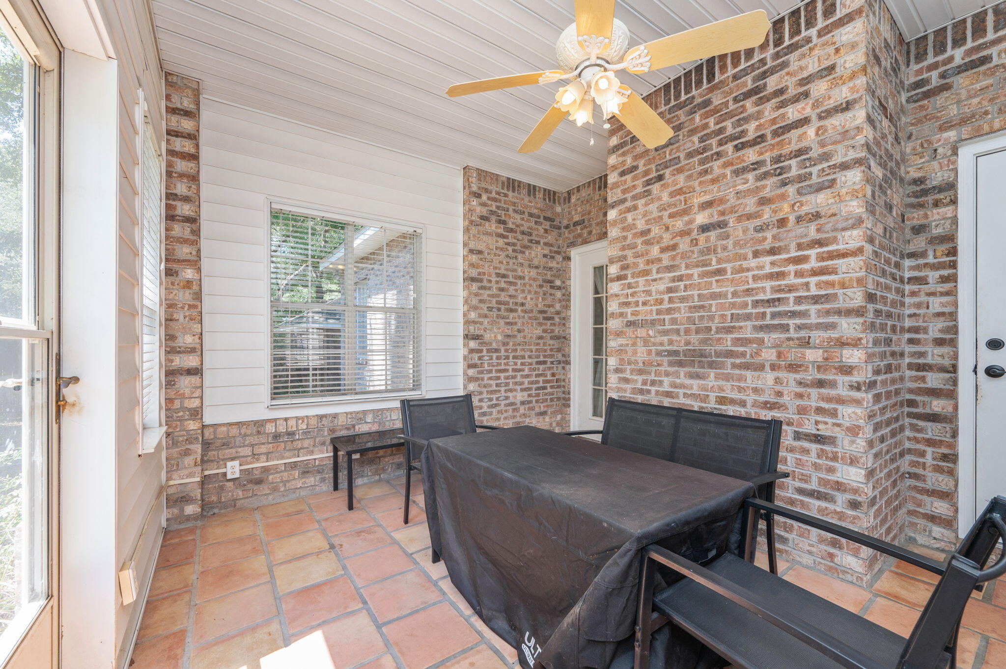 ROYAL OAKS S/D - Residential