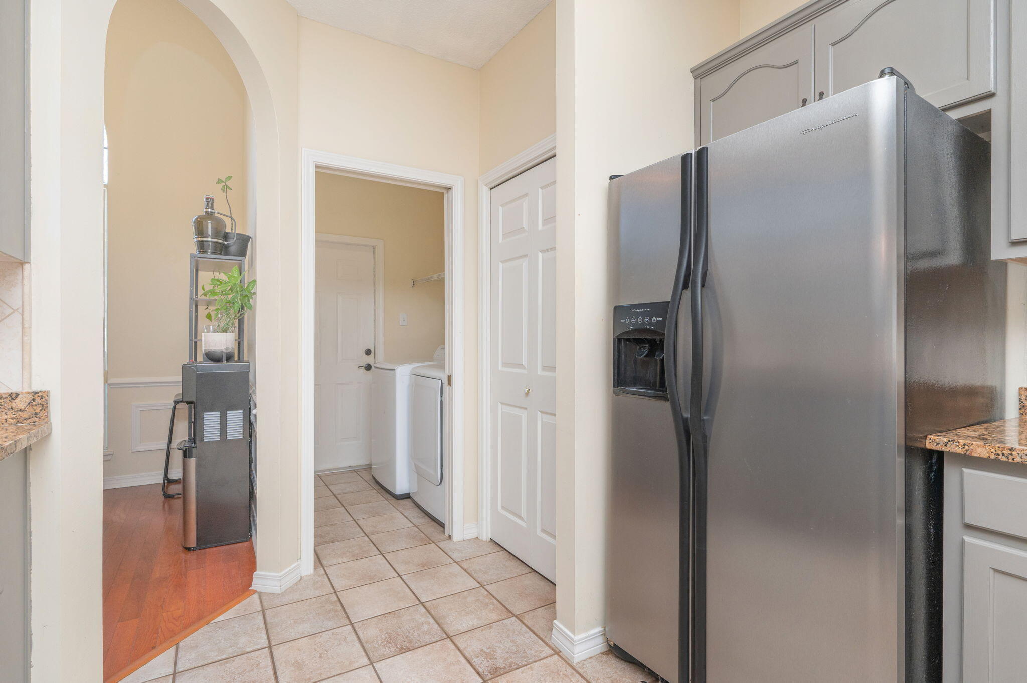 ROYAL OAKS S/D - Residential
