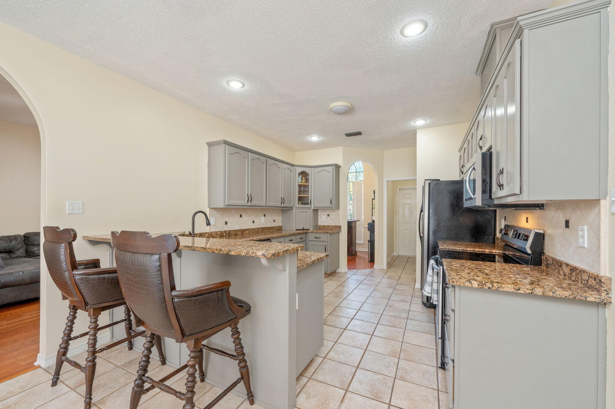 ROYAL OAKS S/D - Residential