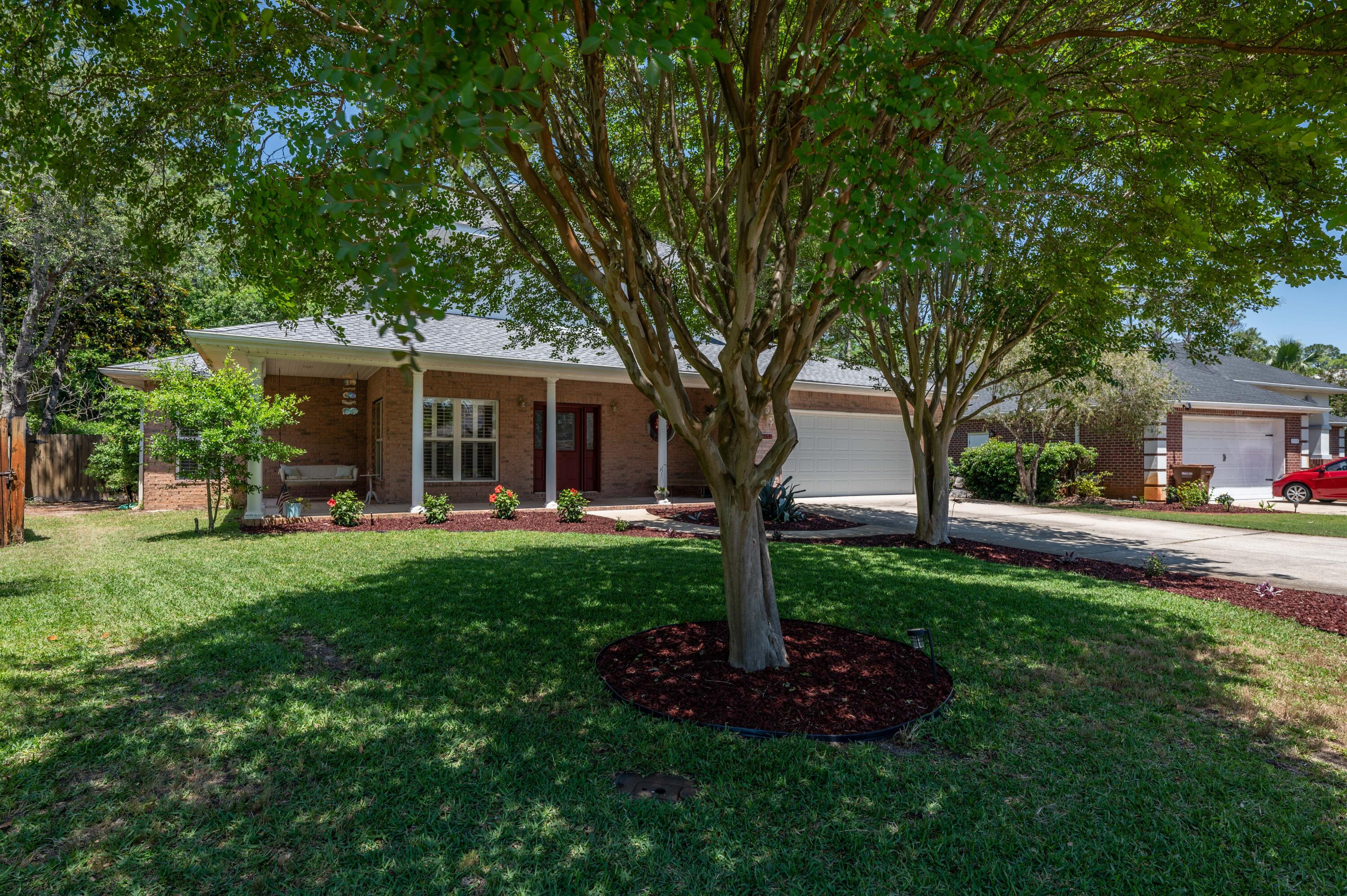 MAGNOLIA HARBOR - Residential