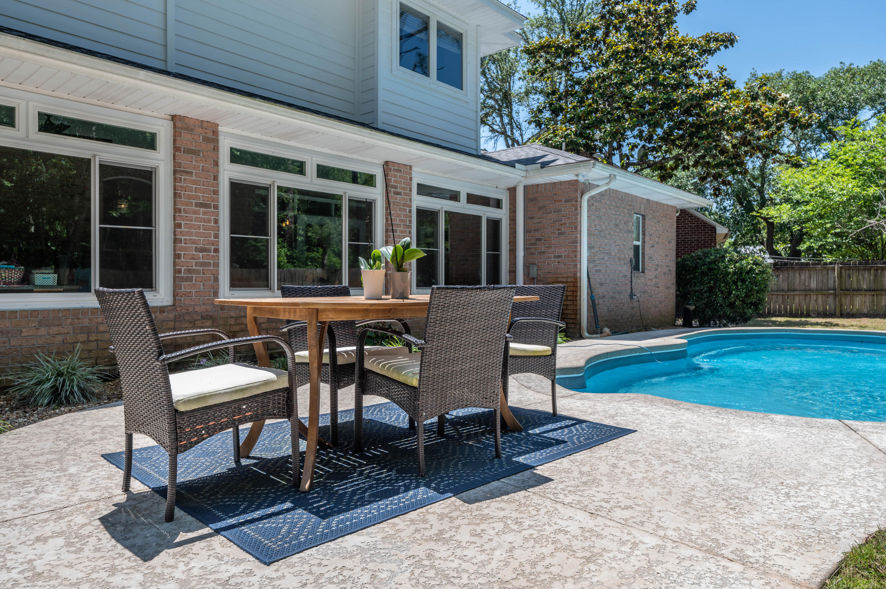 MAGNOLIA HARBOR - Residential