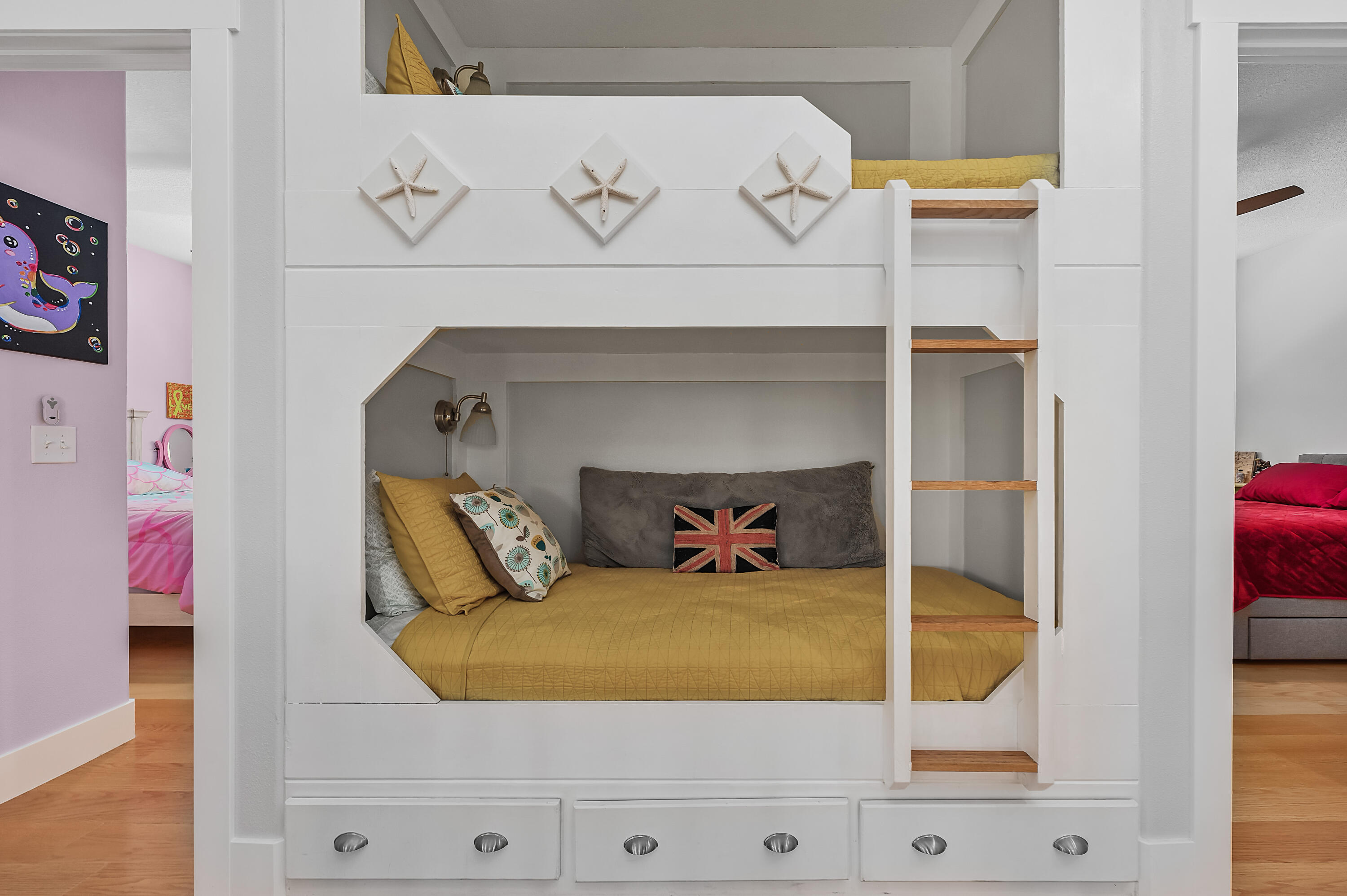 MAGNOLIA HARBOR - Residential