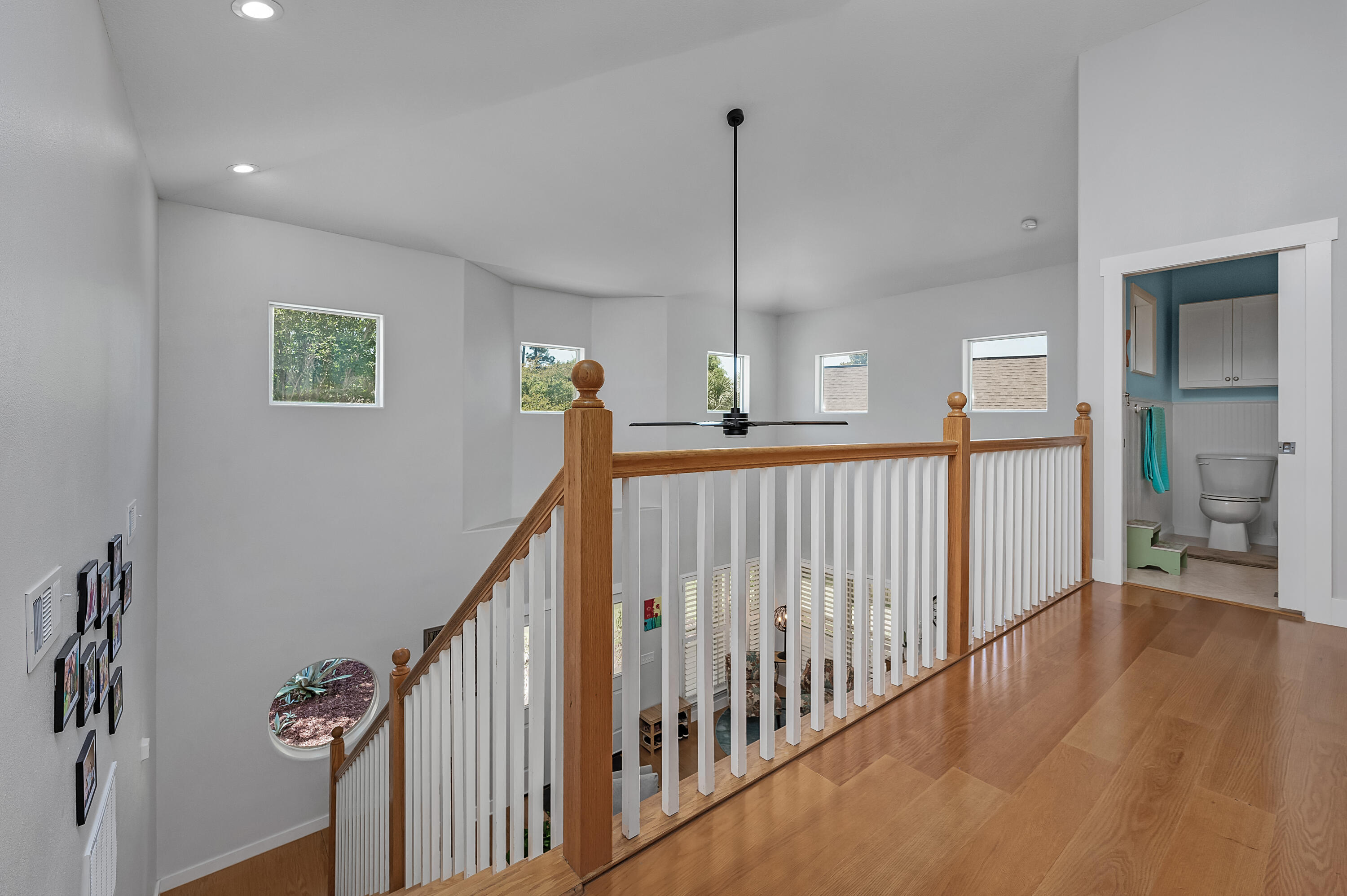 MAGNOLIA HARBOR - Residential