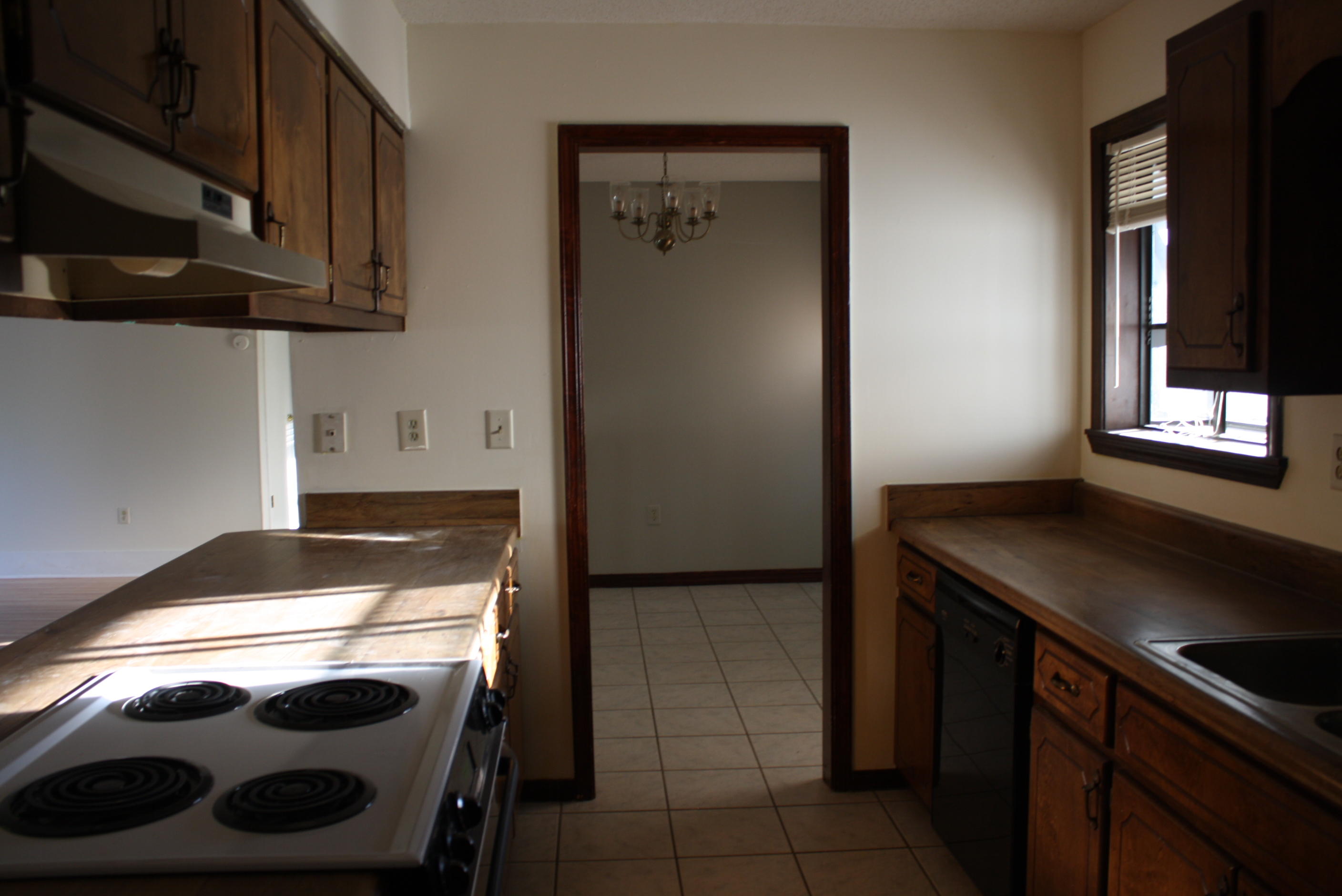 SHOAL WOOD ESTATES - Residential Lease