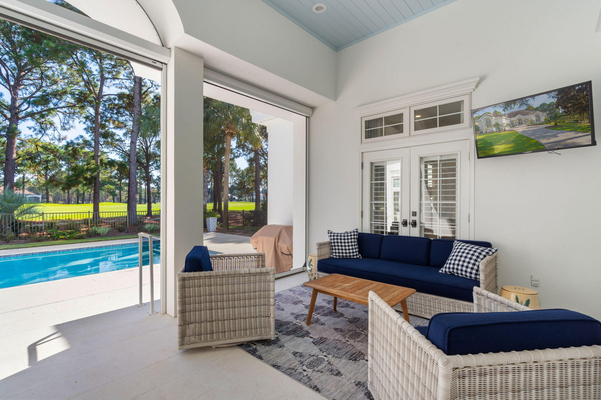 BURNT PINE - Residential