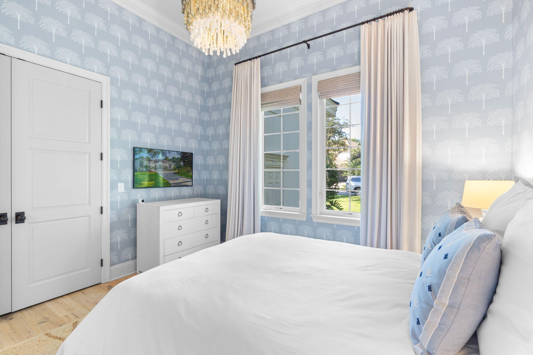 BURNT PINE - Residential