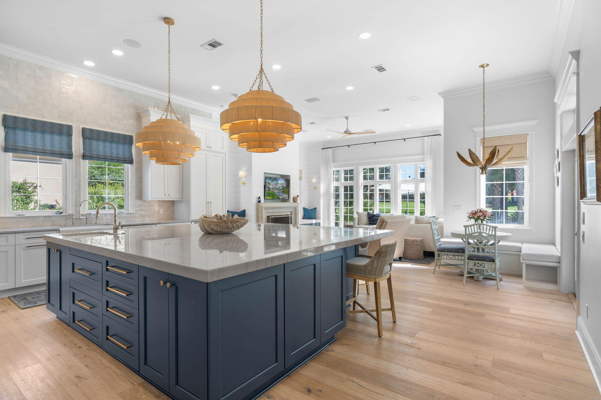 BURNT PINE - Residential