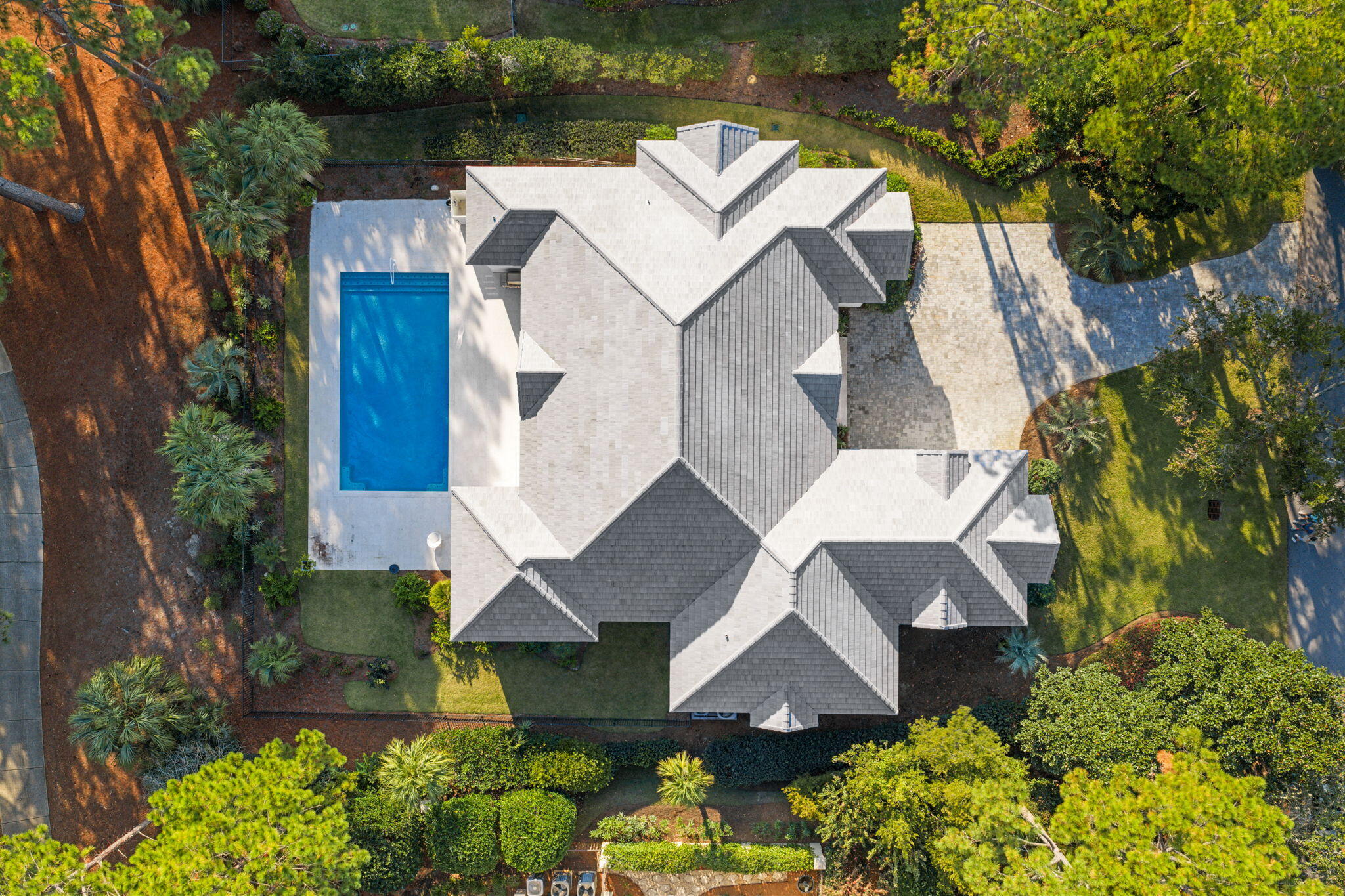 BURNT PINE - Residential