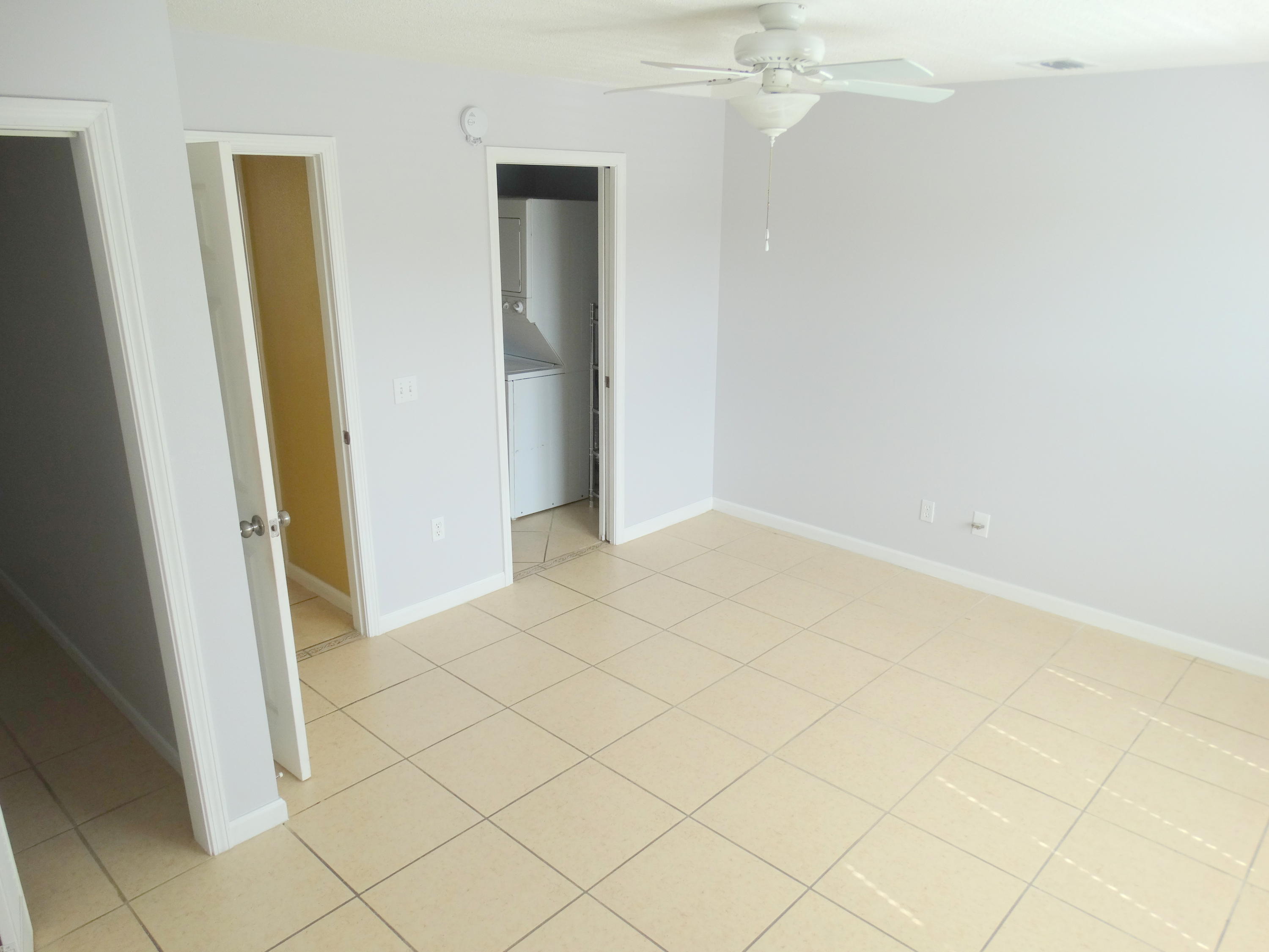 HOLIDAY ISLE - Residential