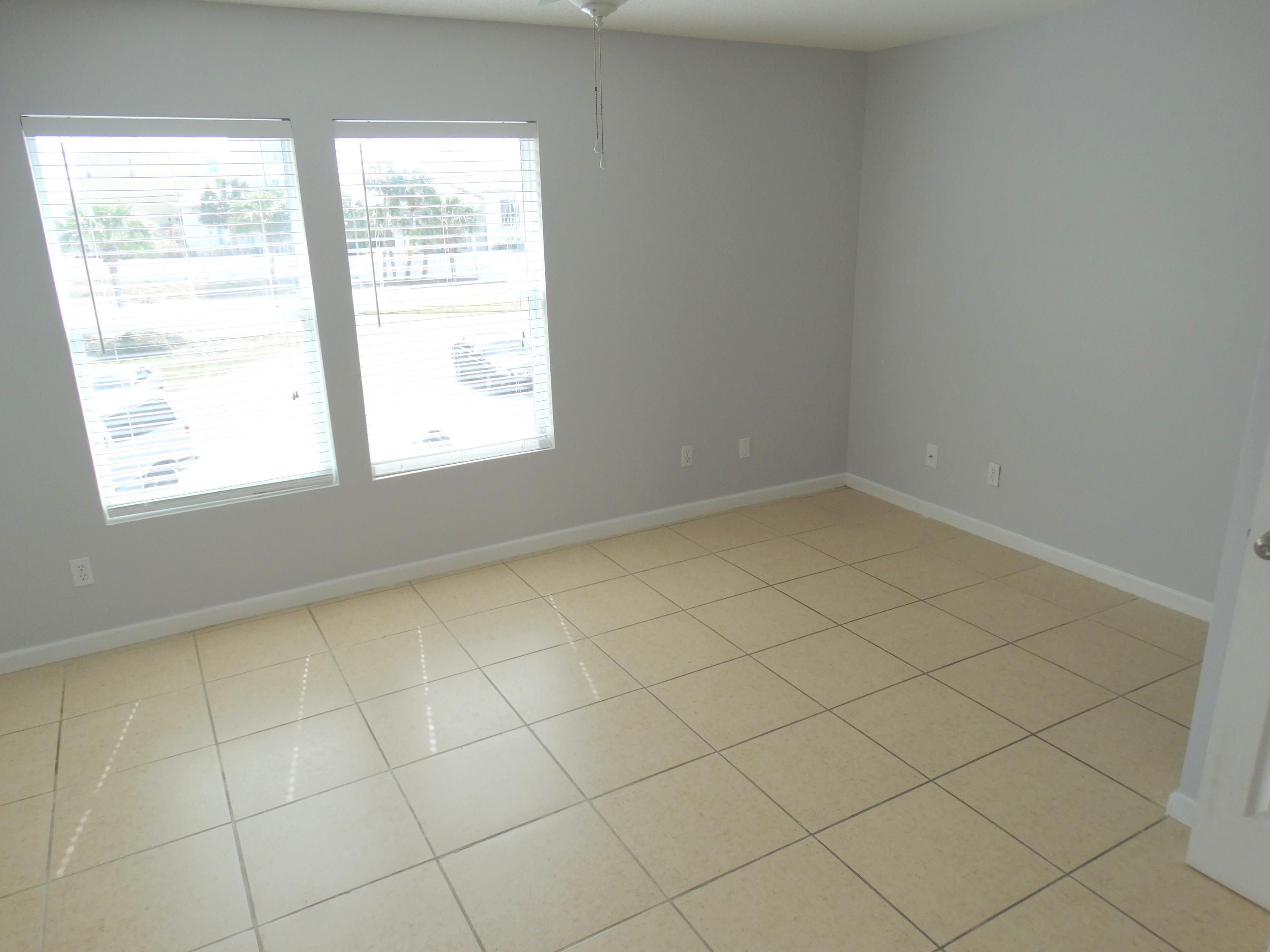 HOLIDAY ISLE - Residential