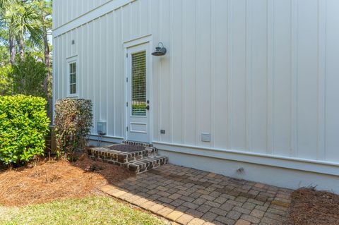 A home in Santa Rosa Beach