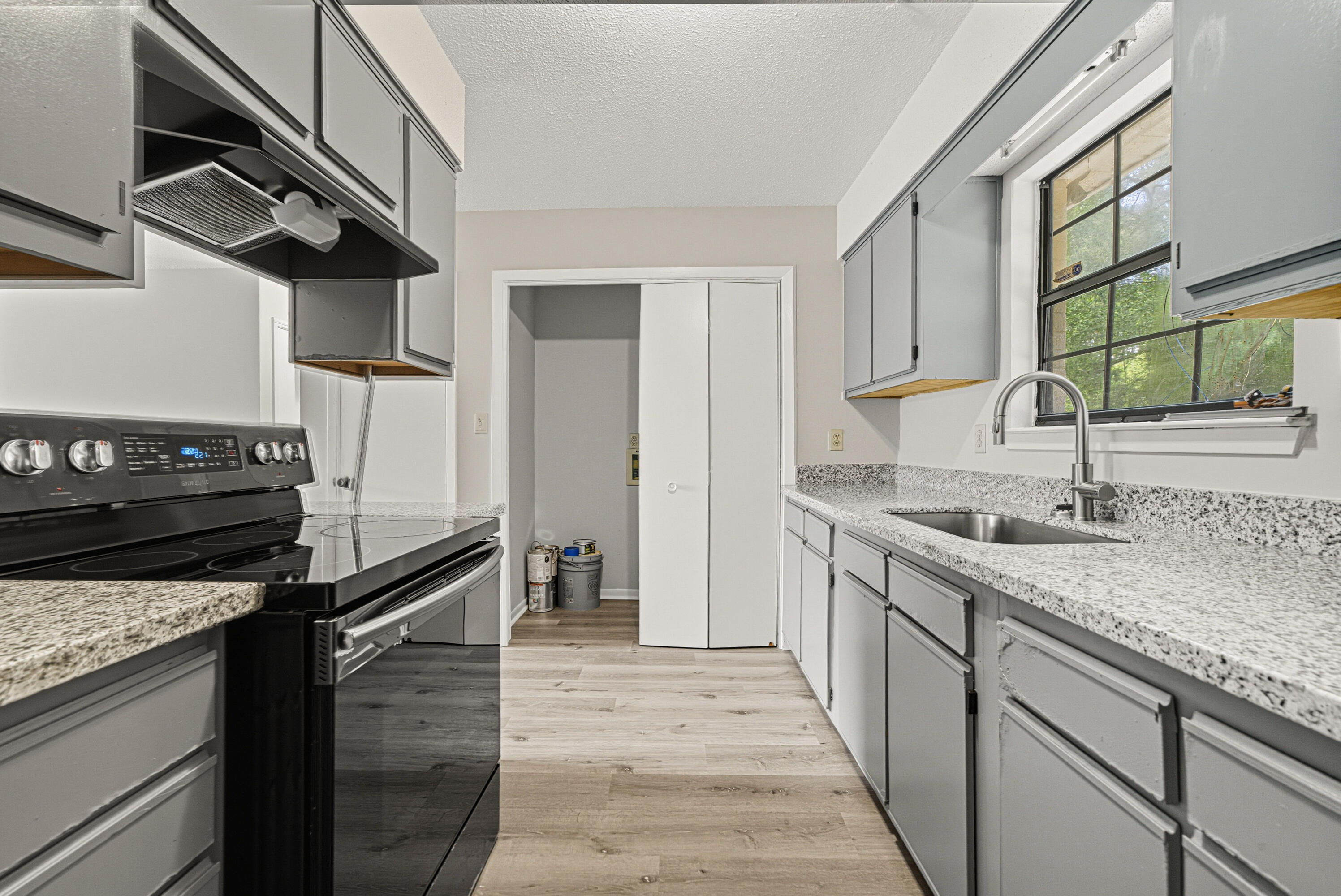 FERDON HEIGHTS - Residential