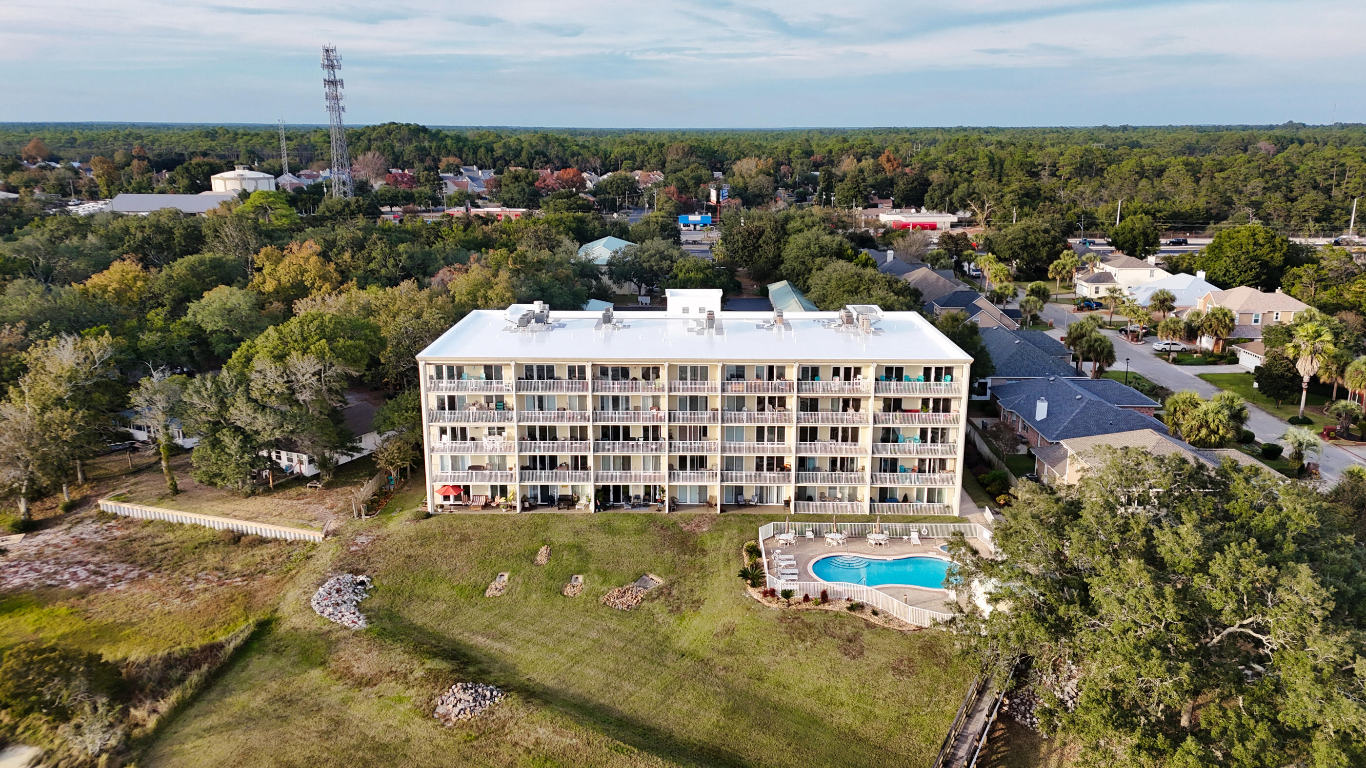 INTERCOASTAL POINTE - Residential