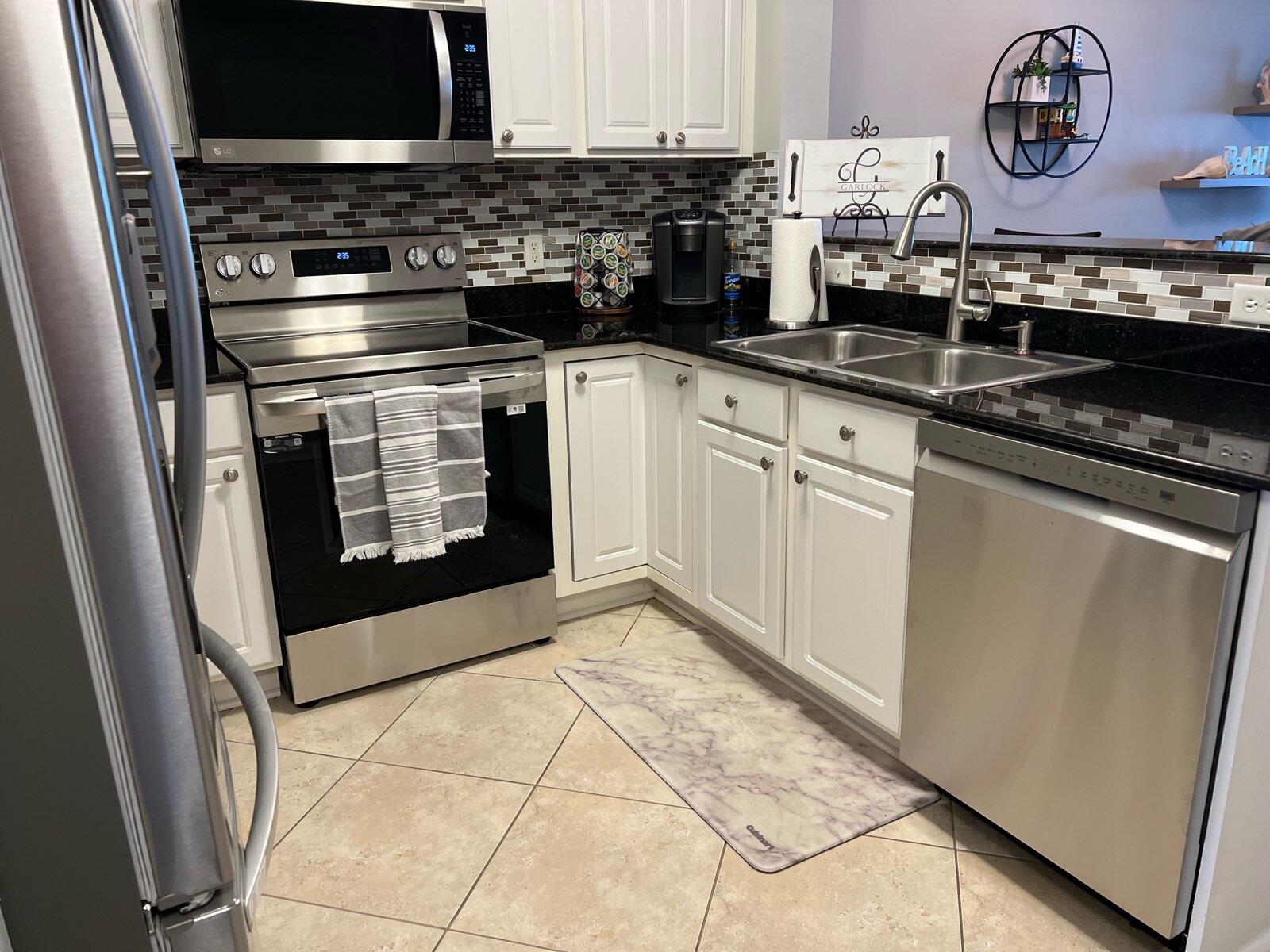 INTERCOASTAL POINTE - Residential