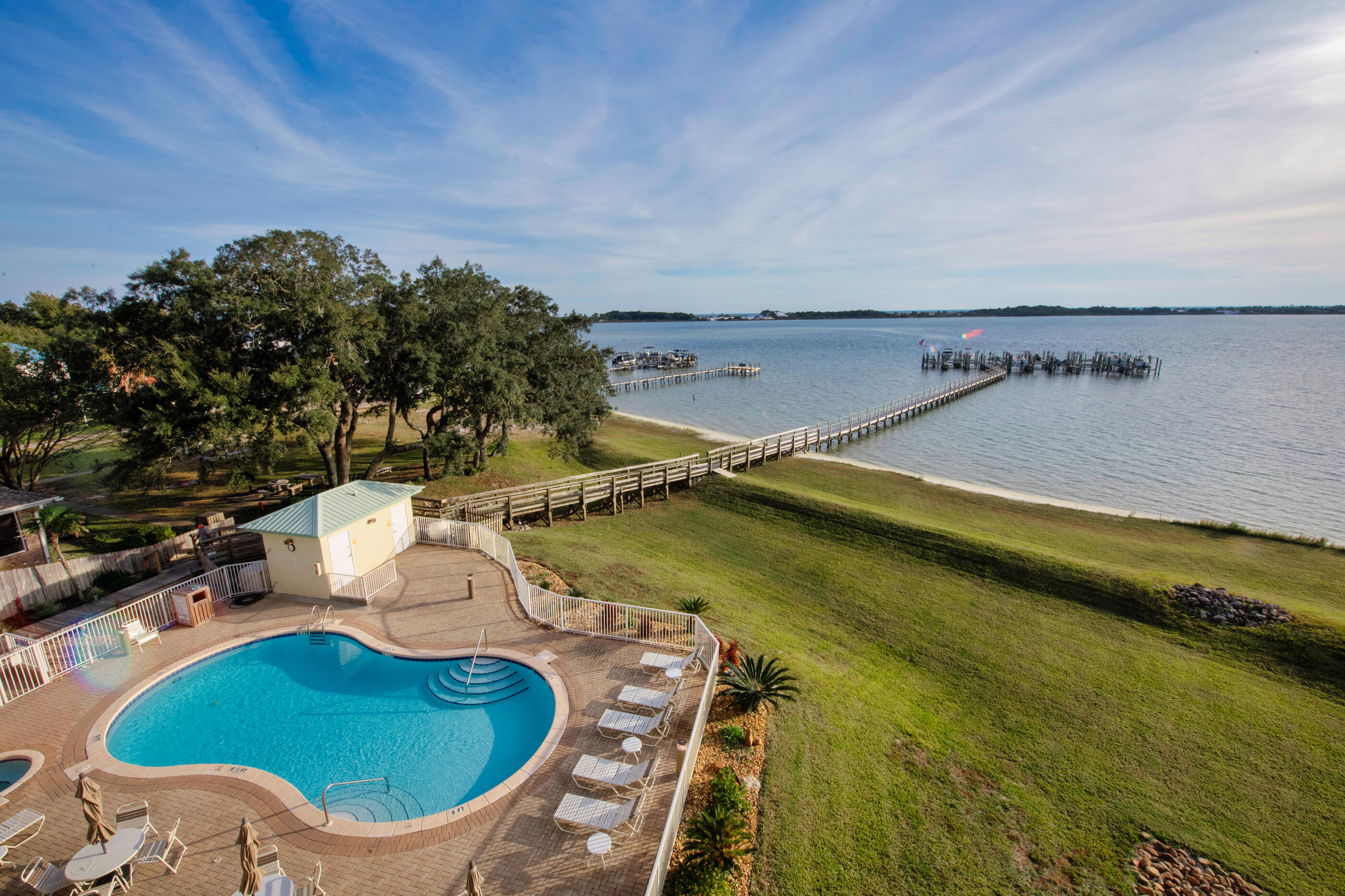 INTERCOASTAL POINTE - Residential