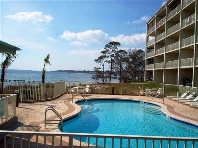 INTERCOASTAL POINTE - Residential