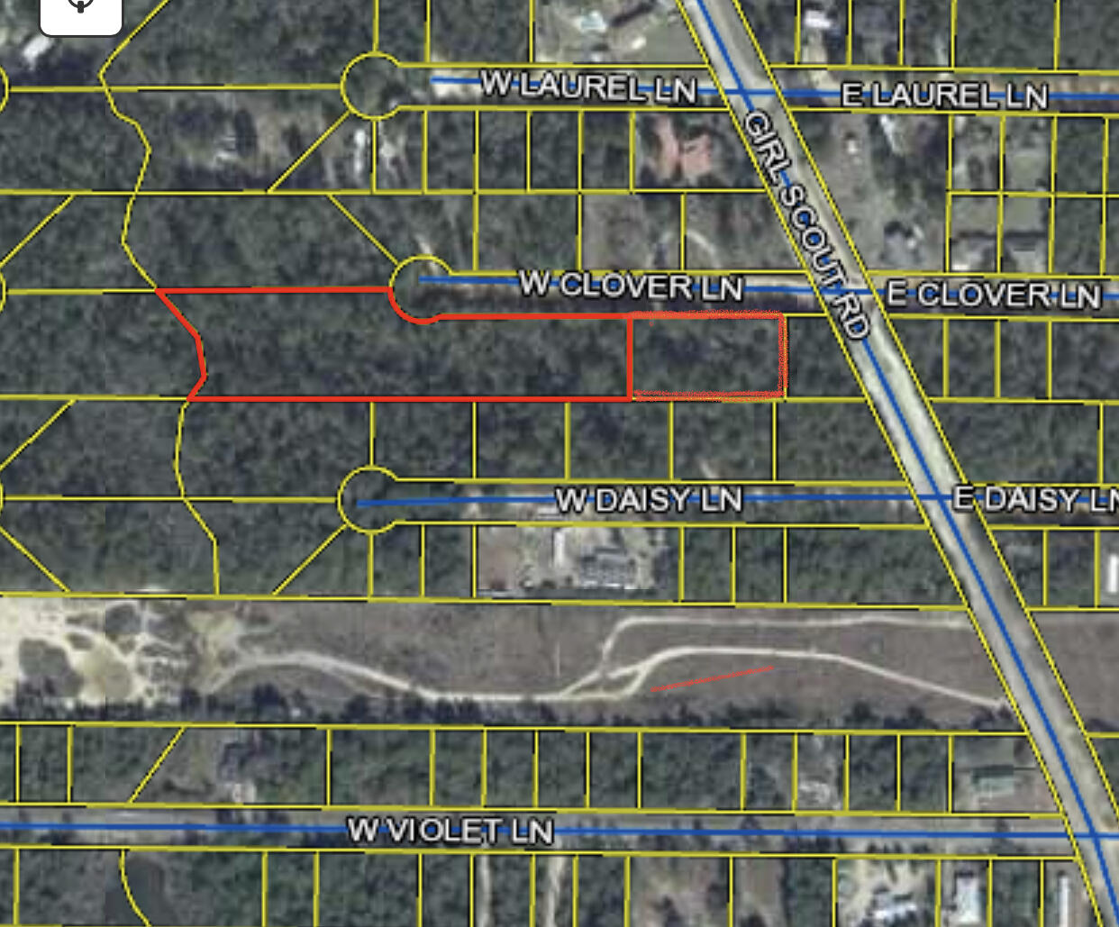 Come see this great property in Oakwood Hills Subdivision. This is lots 10, 11, 12, 13 & 14 to be sold all together to equal an acre. Public water is available with paid tap fee. Septic would be required.