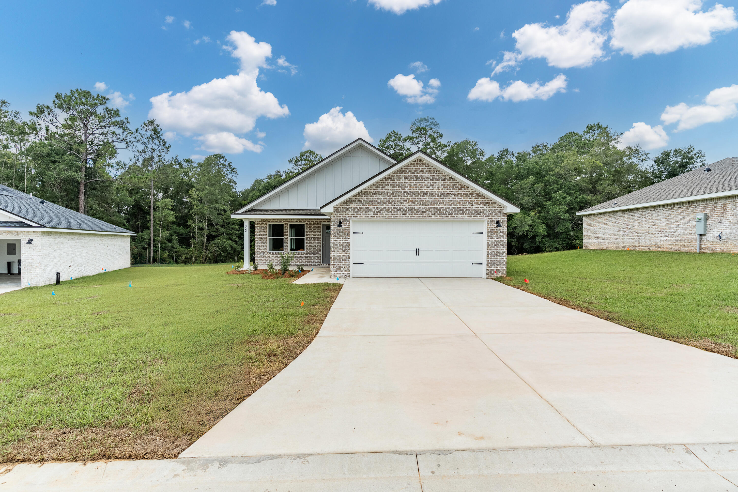 SOUTHERN DAY CHATEAU - Residential