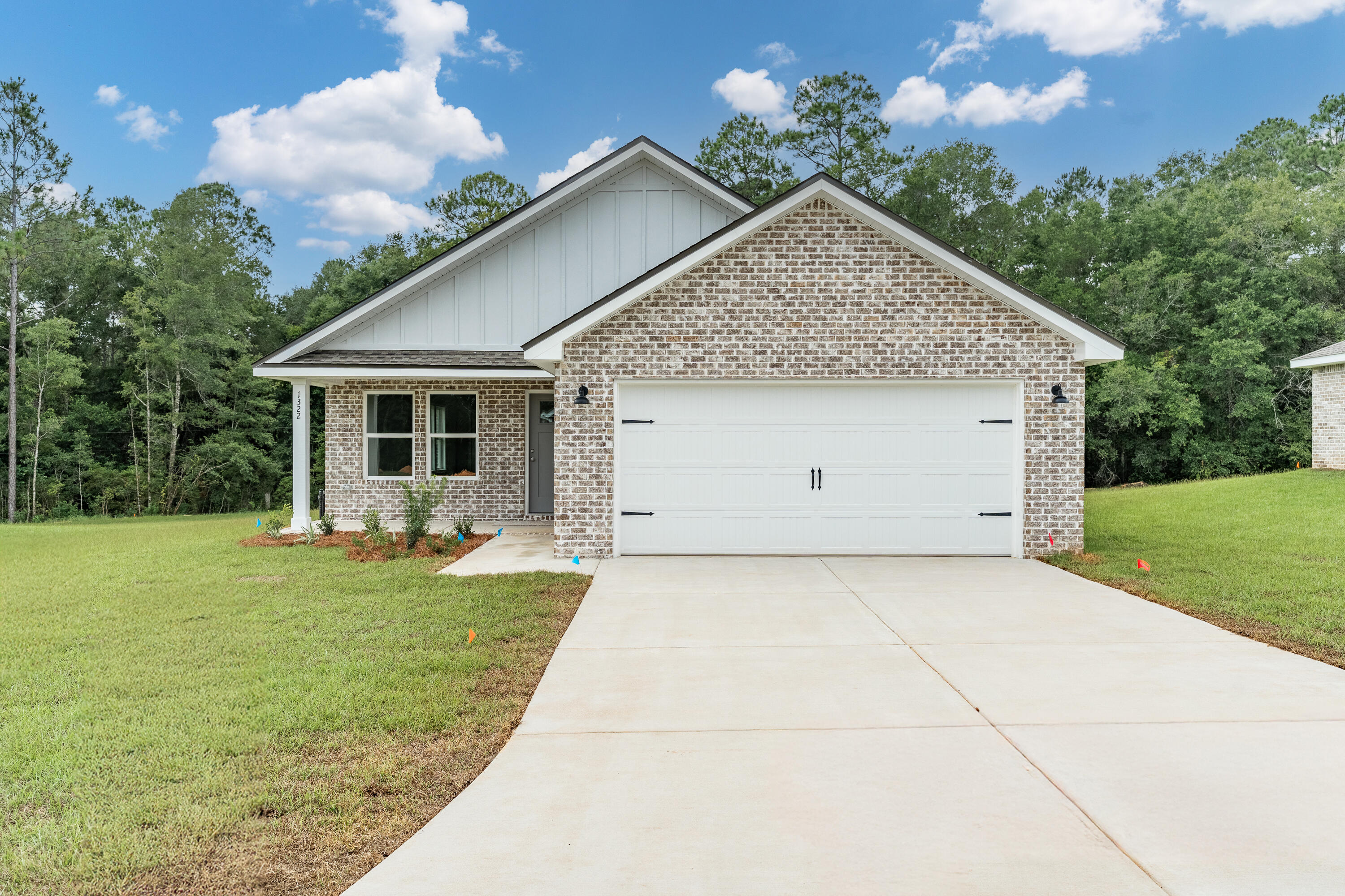 SOUTHERN DAY CHATEAU - Residential