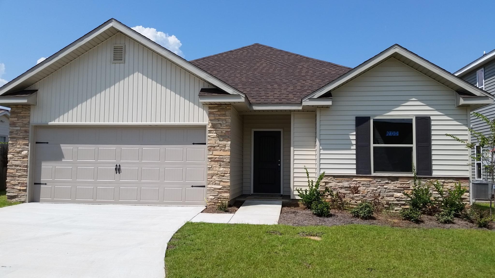 THE COTTAGES AT SANDY RIDGE - Residential