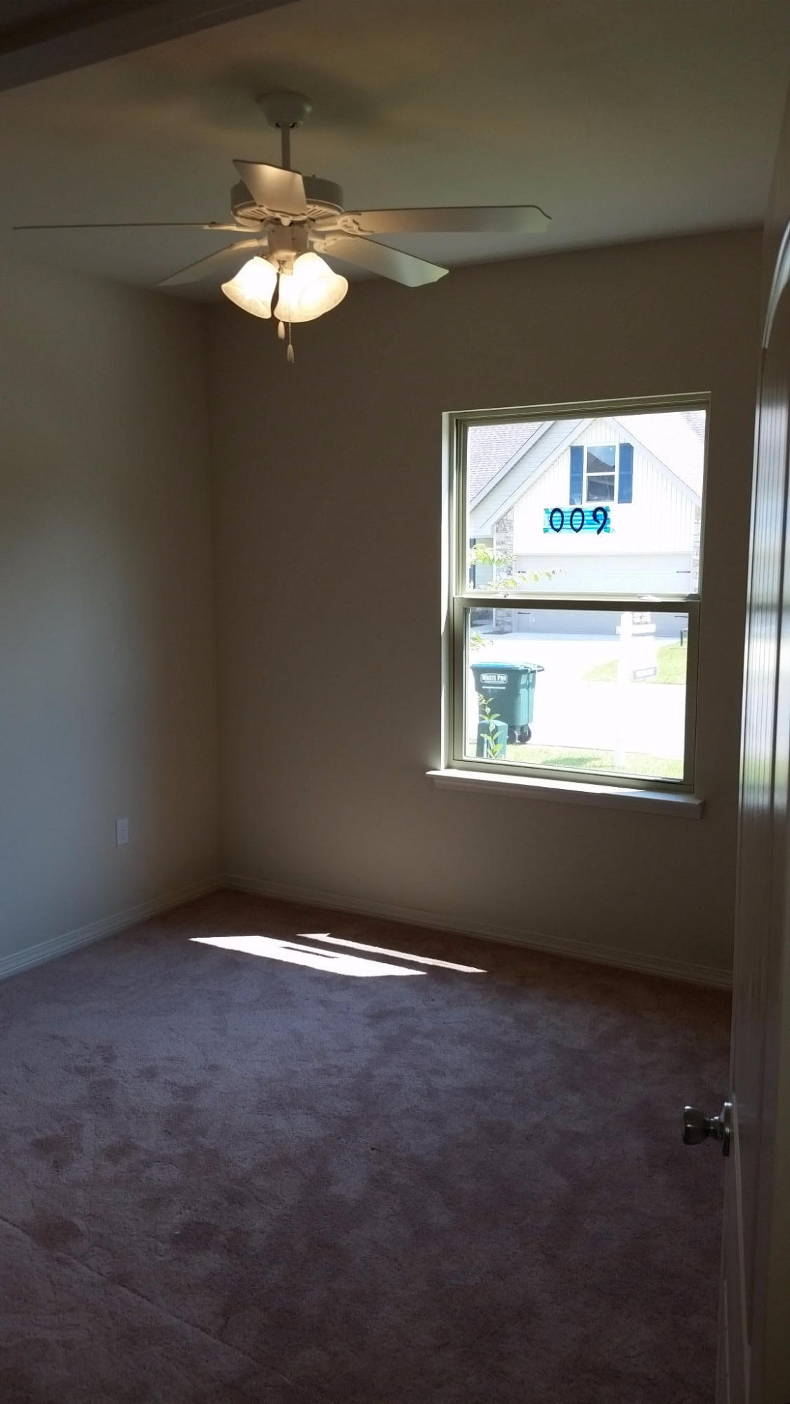 THE COTTAGES AT SANDY RIDGE - Residential