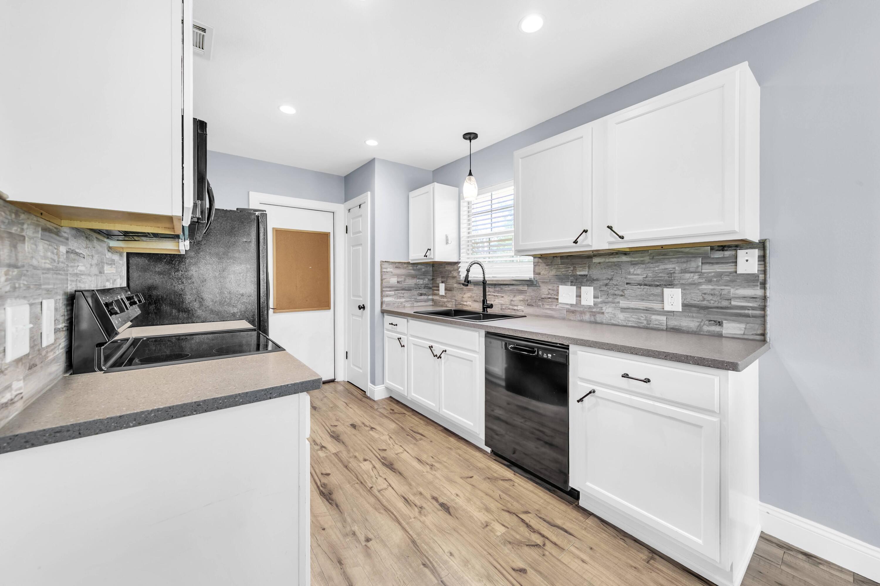 KINGS CROSSING PH 2 - Residential