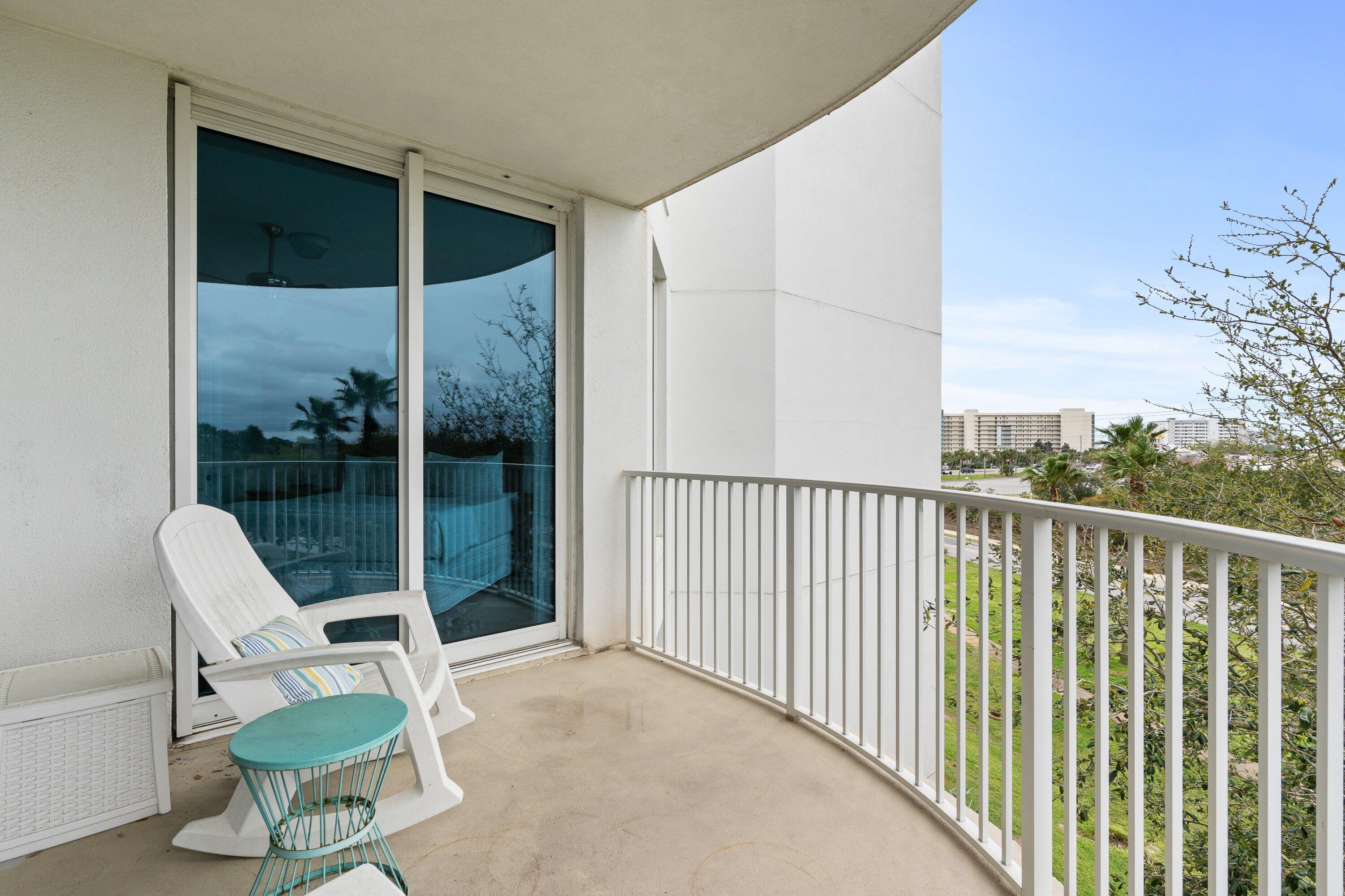 THE PALMS OF DESTIN - Residential