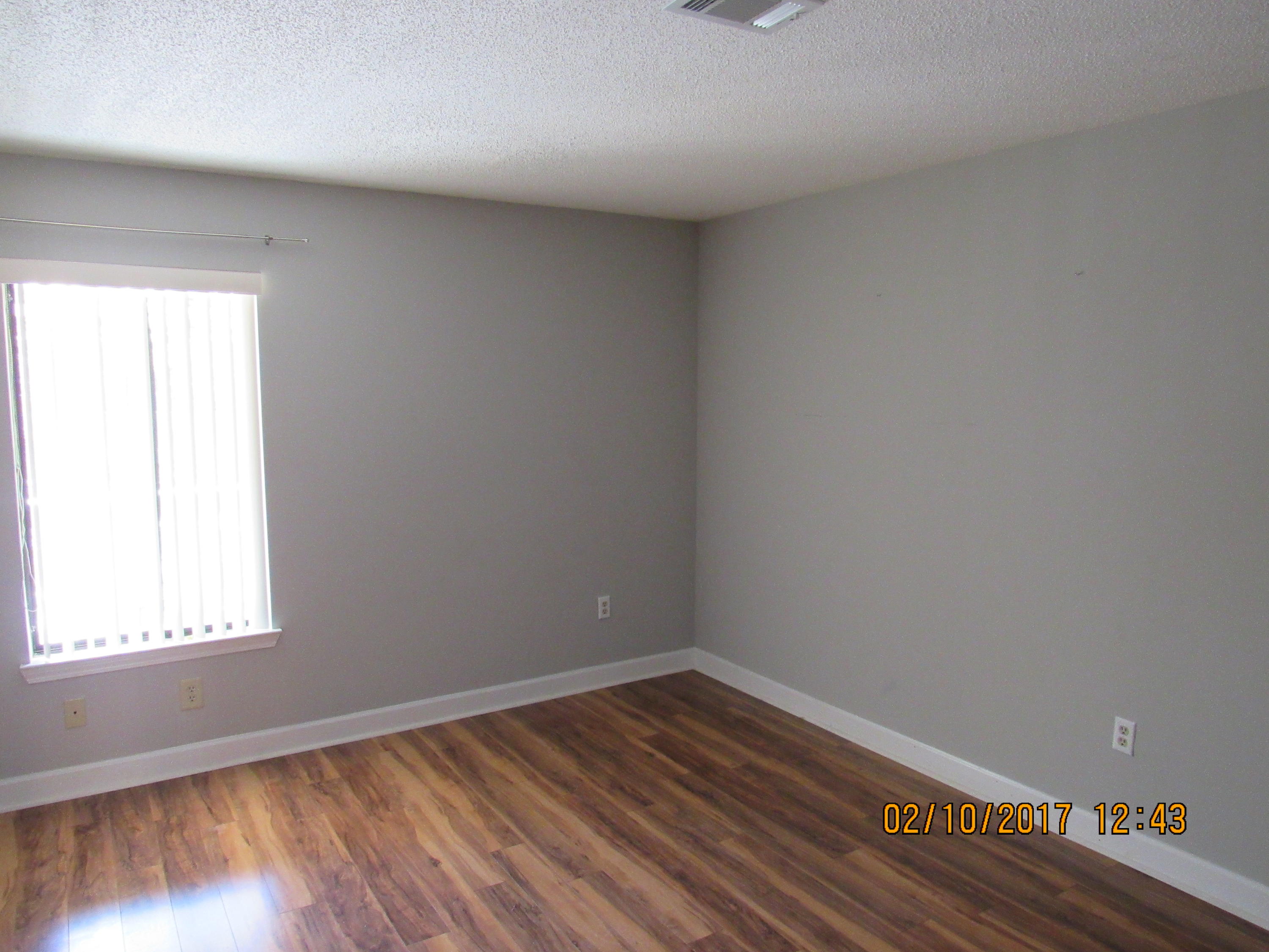 LAKESIDE CONDO AT BLUEWATER BAY - Residential Lease