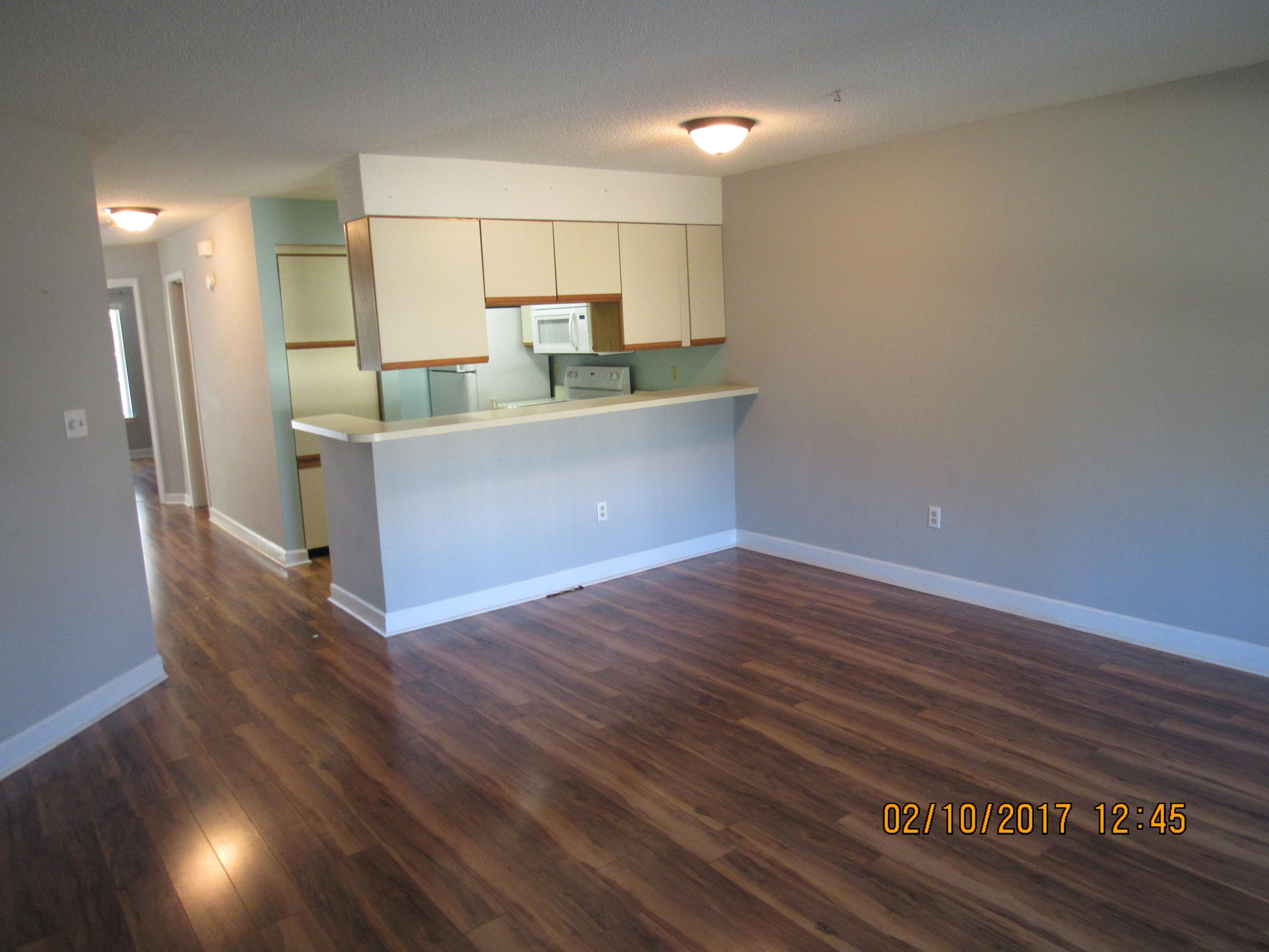 LAKESIDE CONDO AT BLUEWATER BAY - Residential Lease