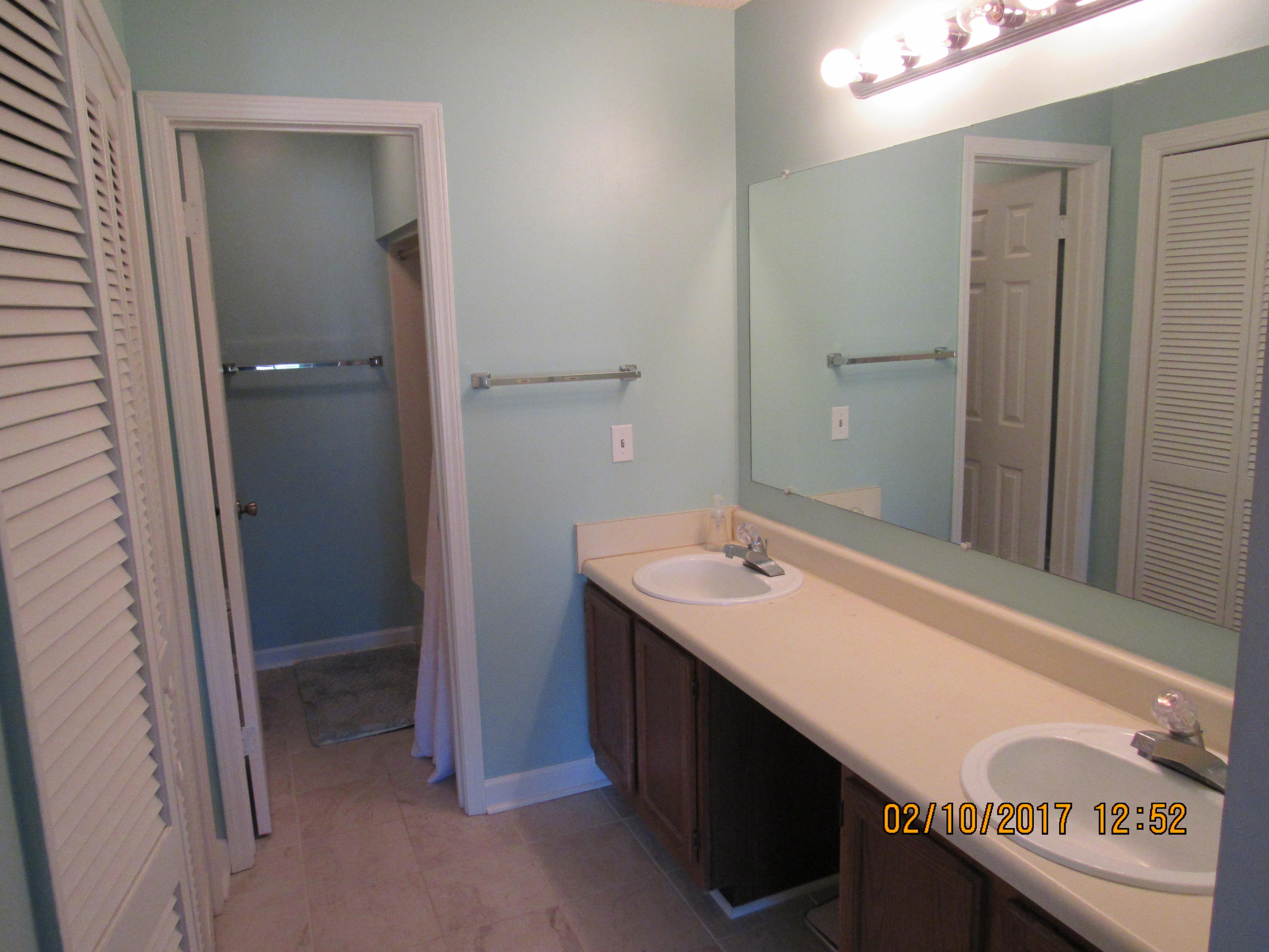 LAKESIDE CONDO AT BLUEWATER BAY - Residential Lease