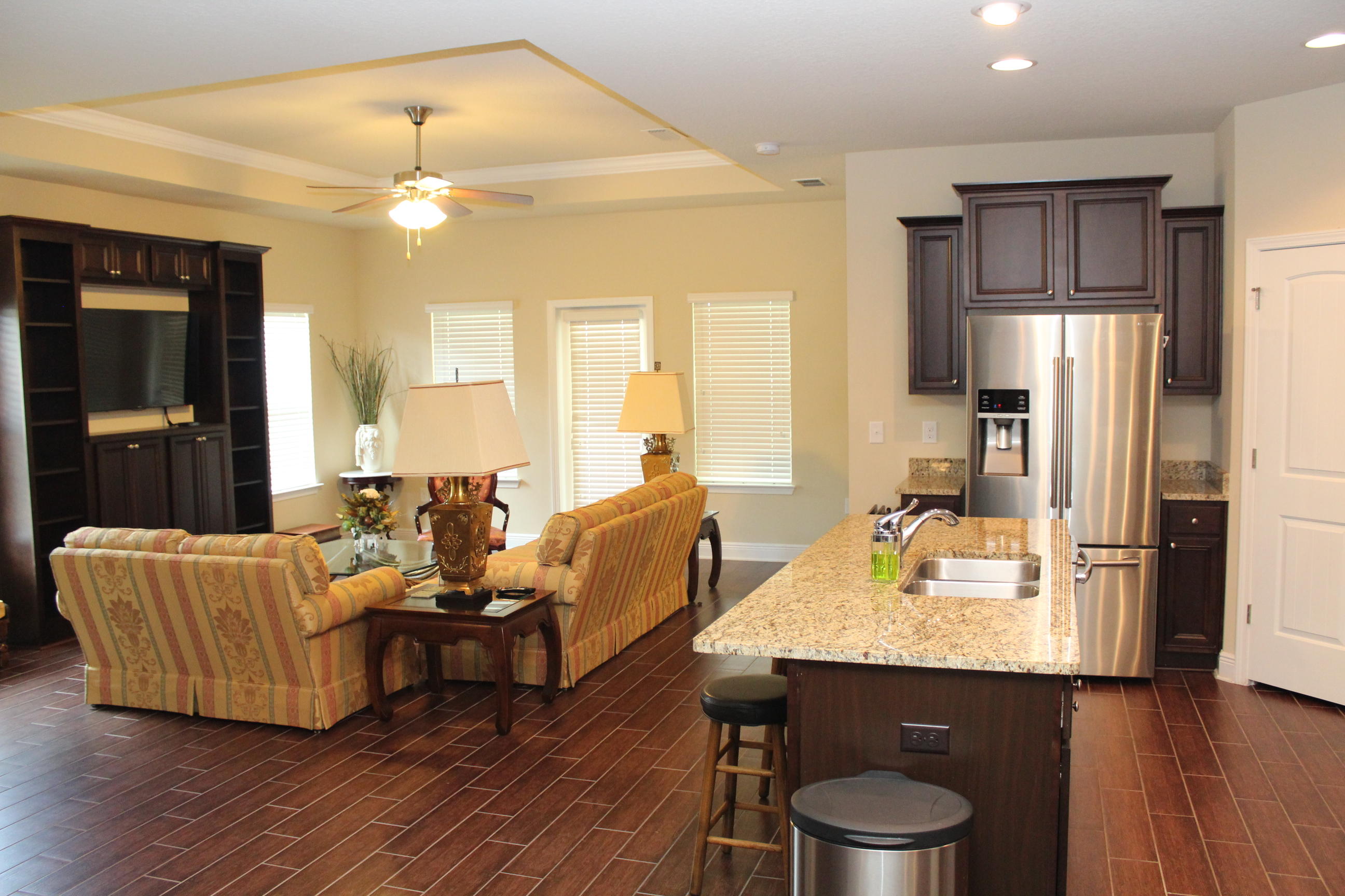 HAMMOCK BAY - Residential