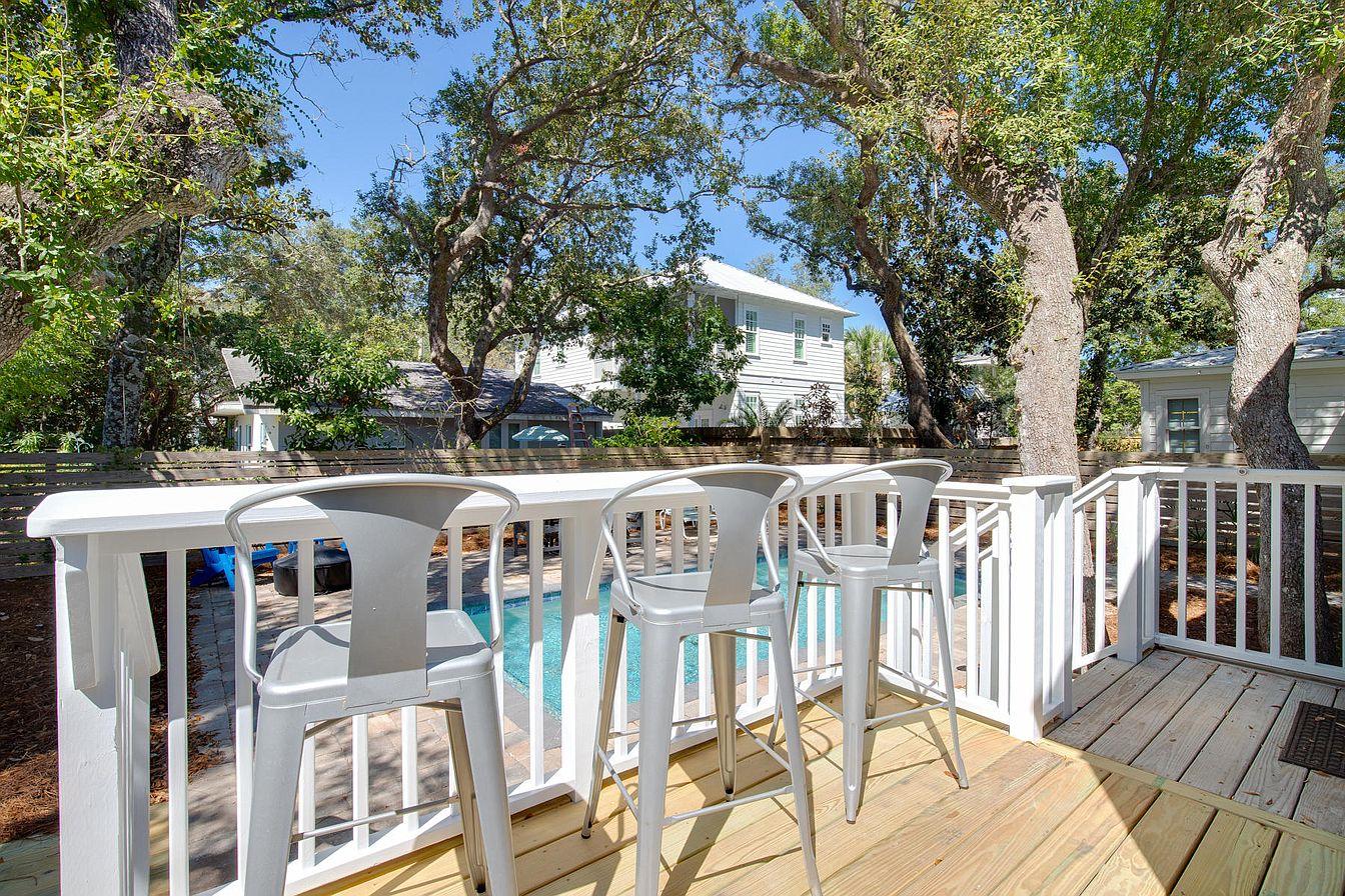 SEAGROVE 1ST ADDN - Residential