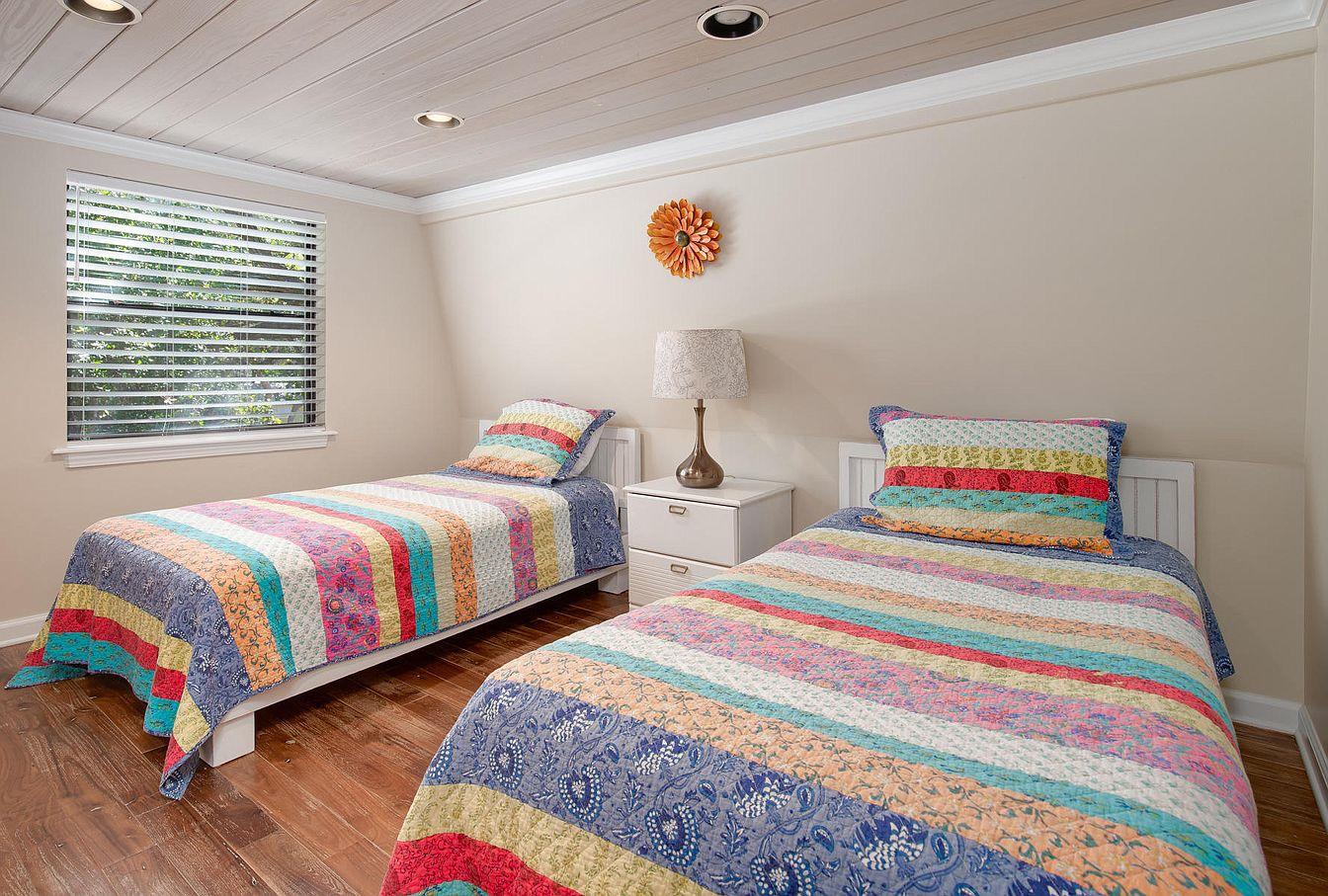 SEAGROVE 1ST ADDN - Residential