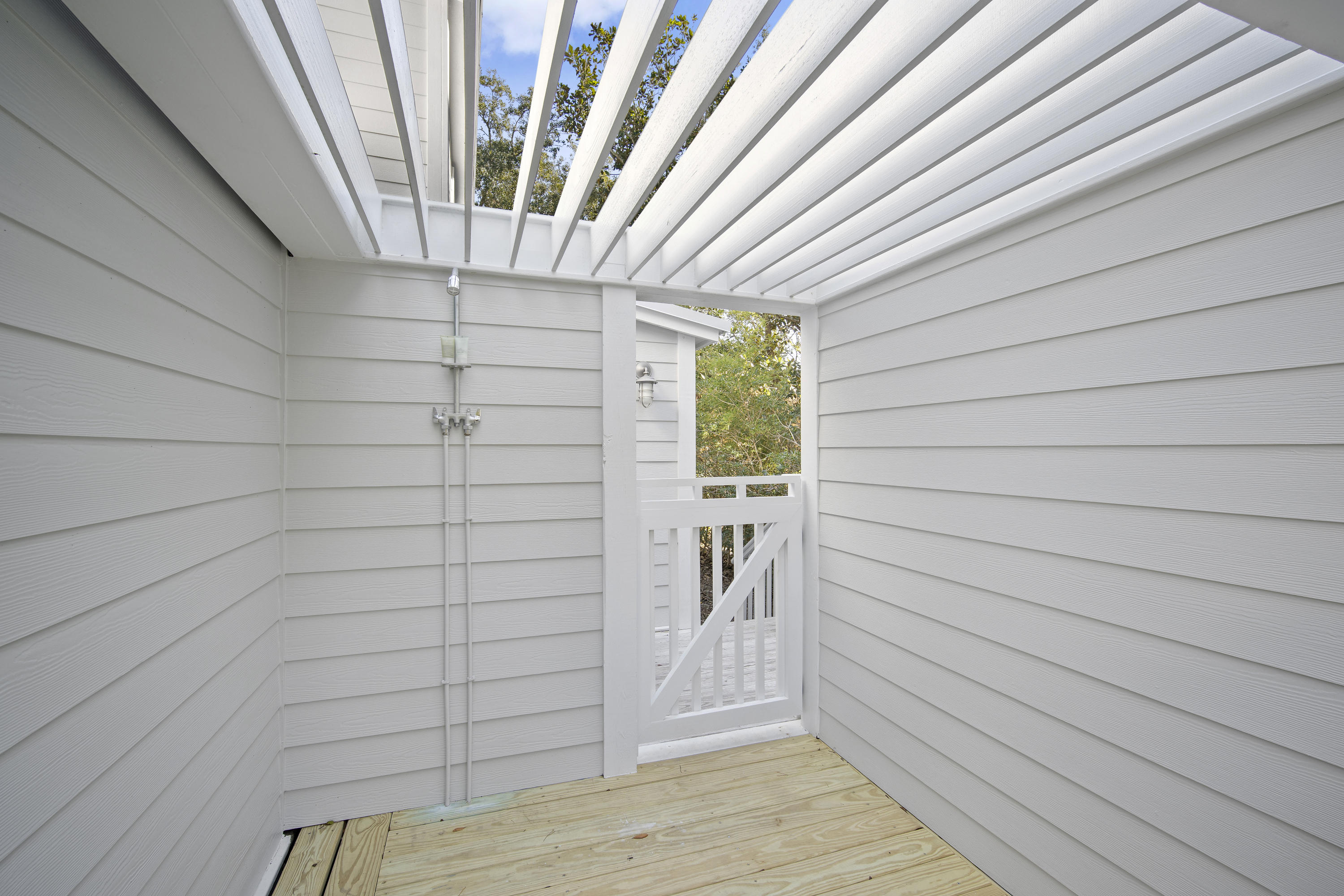 SEAGROVE 1ST ADDN - Residential