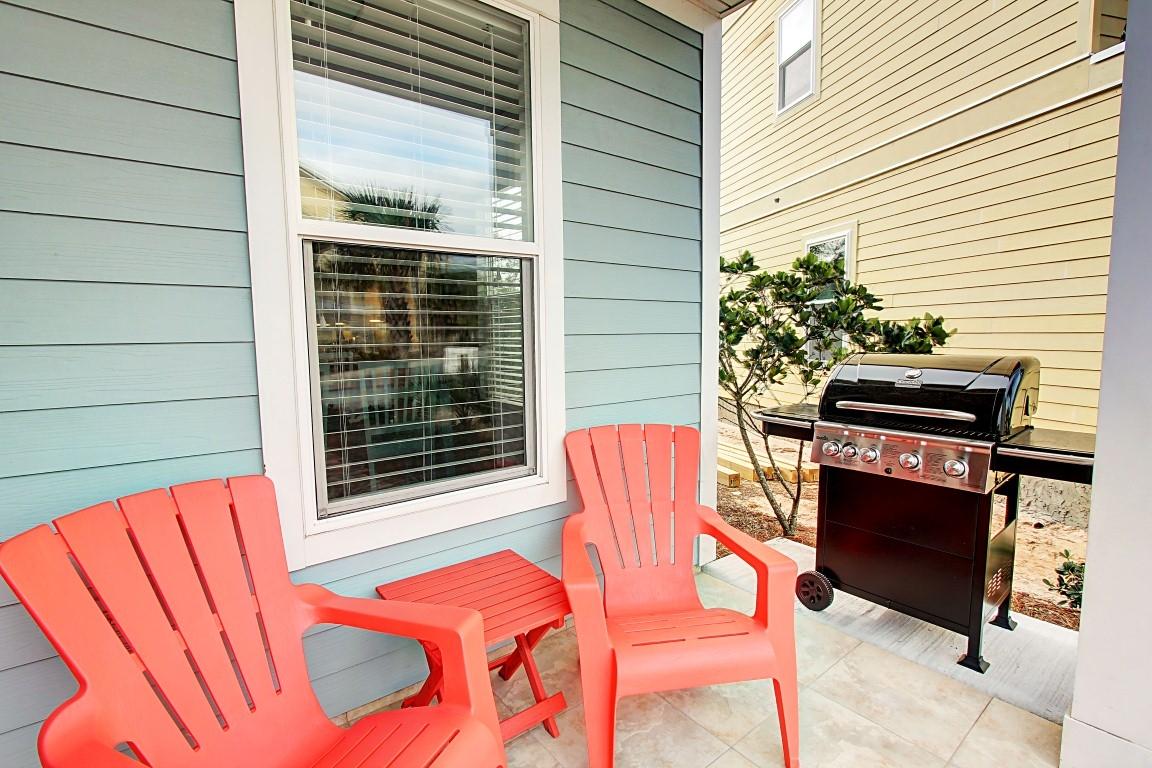 VILLAGES OF CRYSTAL BEACH - Residential